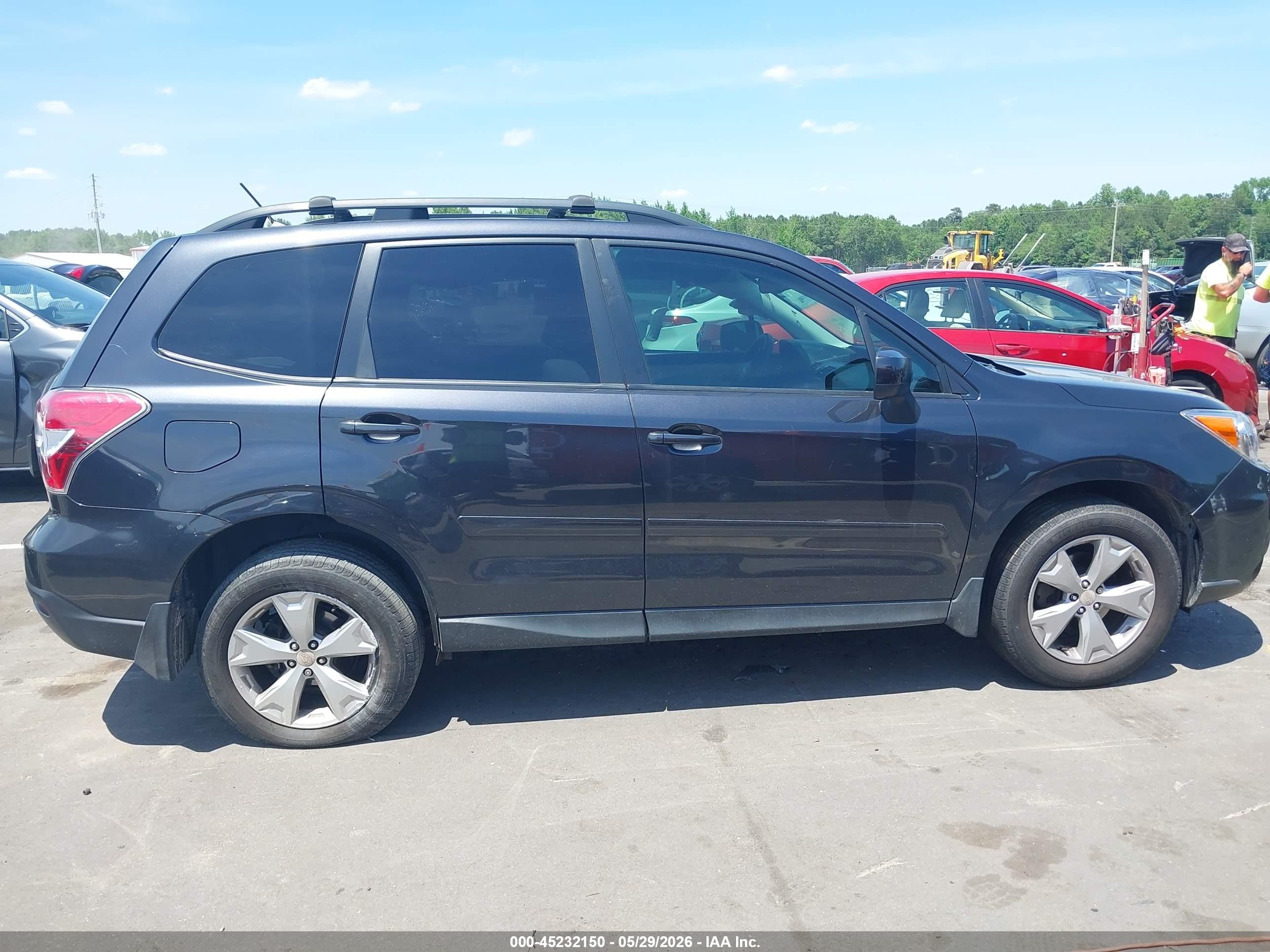 2015 Subaru Forester 2.5i Premium Gray vin: JF2SJADC9FH572079