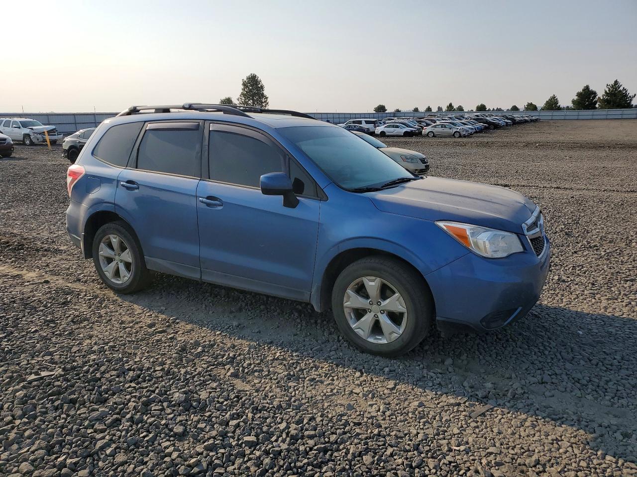 2015 Subaru Forester 2.5i Premium Blue vin: JF2SJADC9FH575645