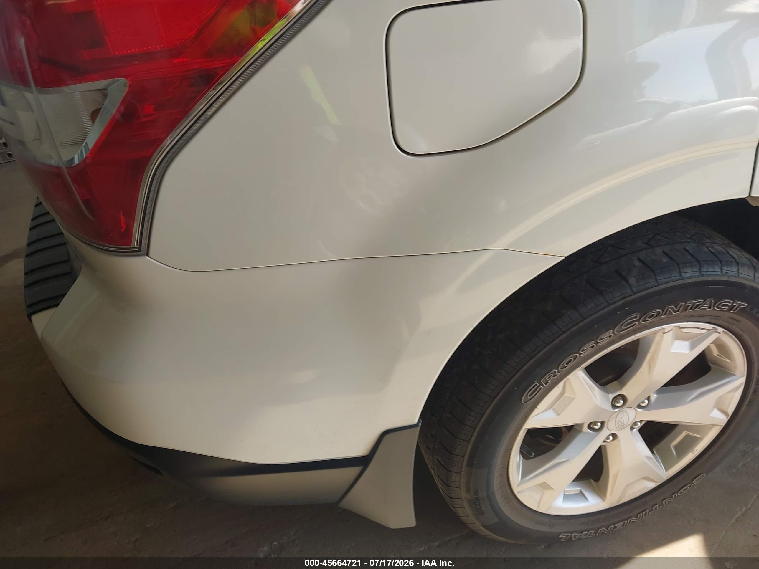 2015 Subaru Forester 2.5i Premium White vin: JF2SJADC9FH579727