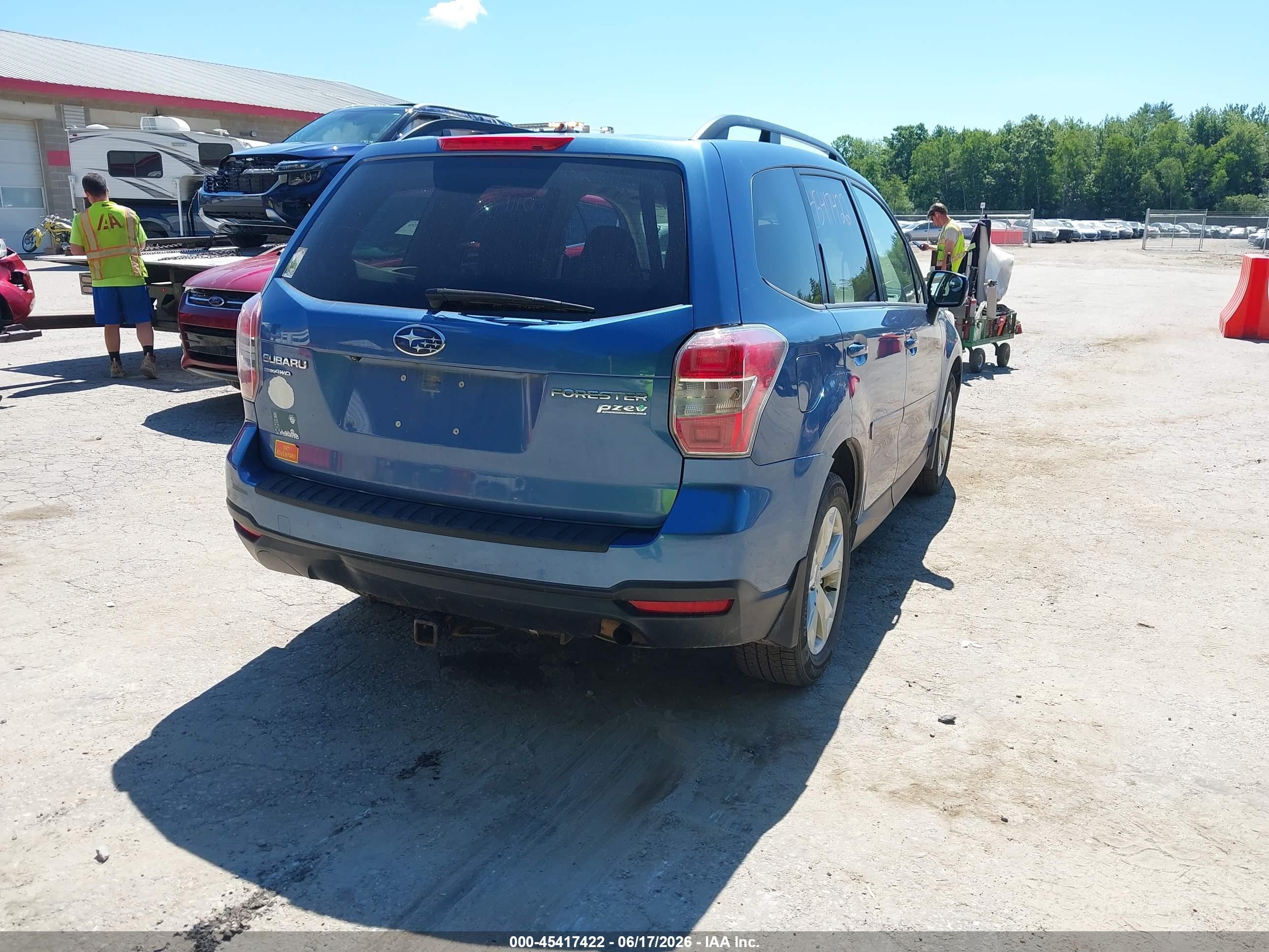 2015 Subaru Forester 2.5i Premium Blue vin: JF2SJADC9FH813784