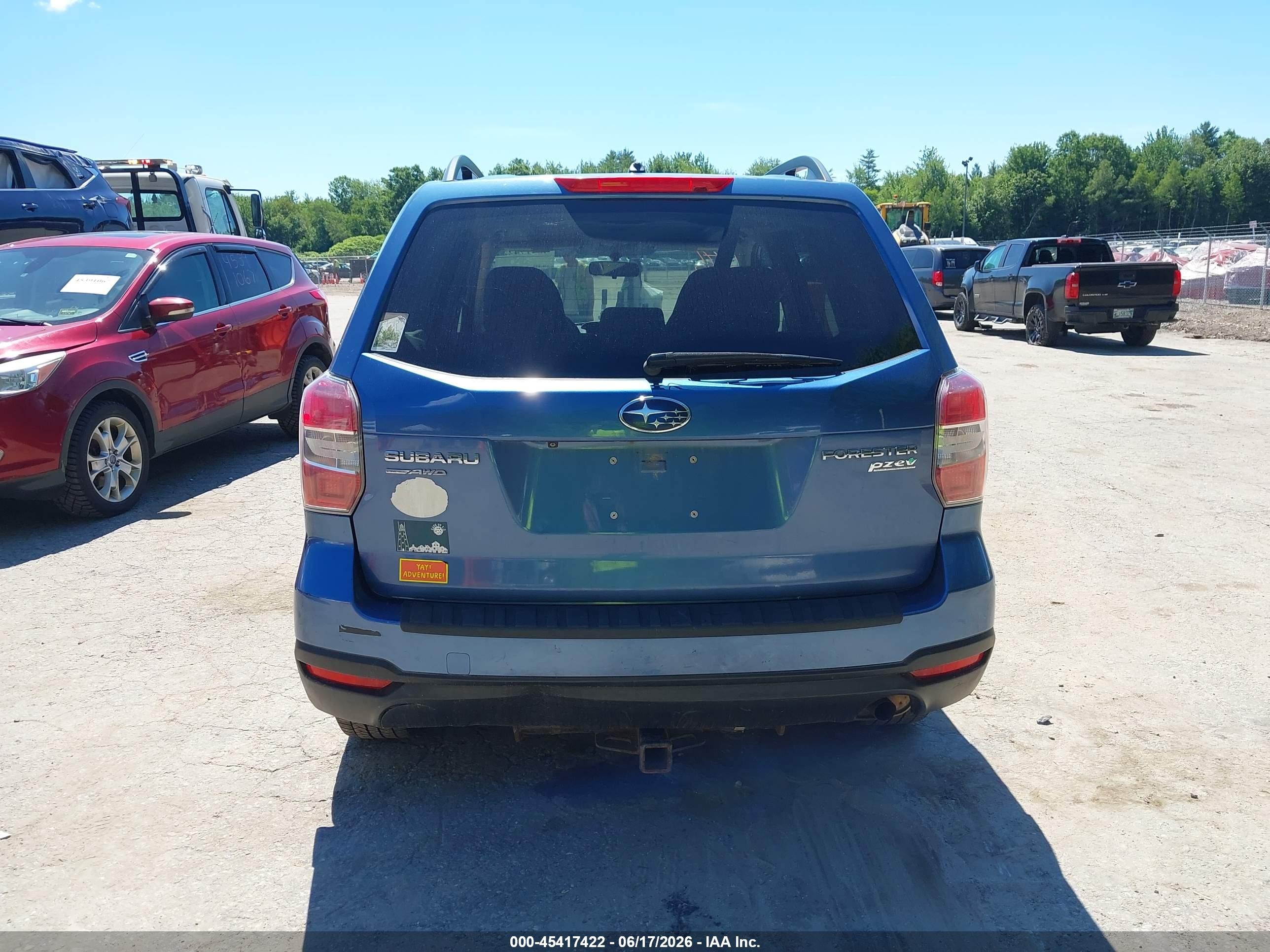 2015 Subaru Forester 2.5i Premium Blue vin: JF2SJADC9FH813784