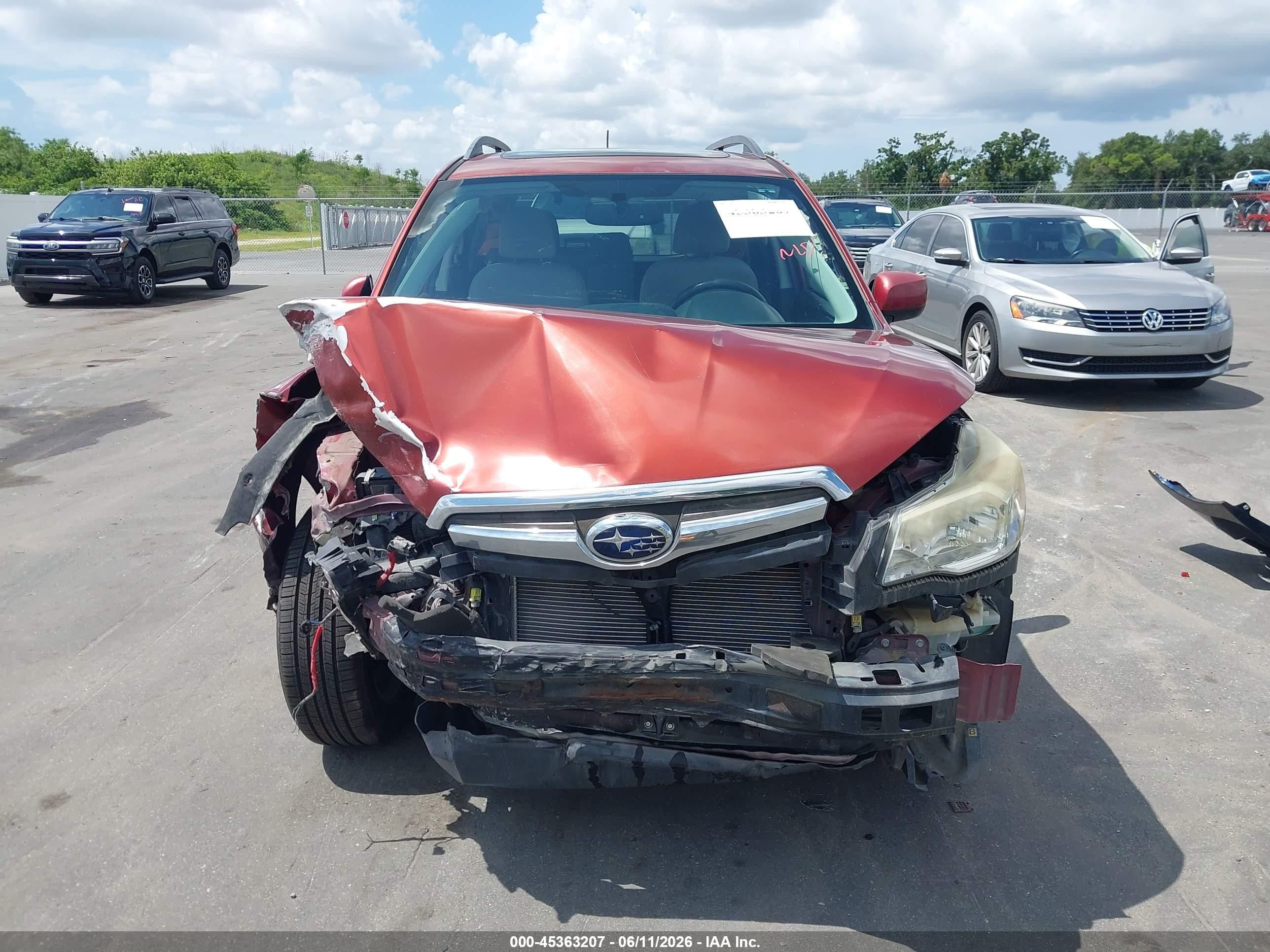 2015 Subaru Forester 2.5i Premium Red vin: JF2SJADC9FH826647