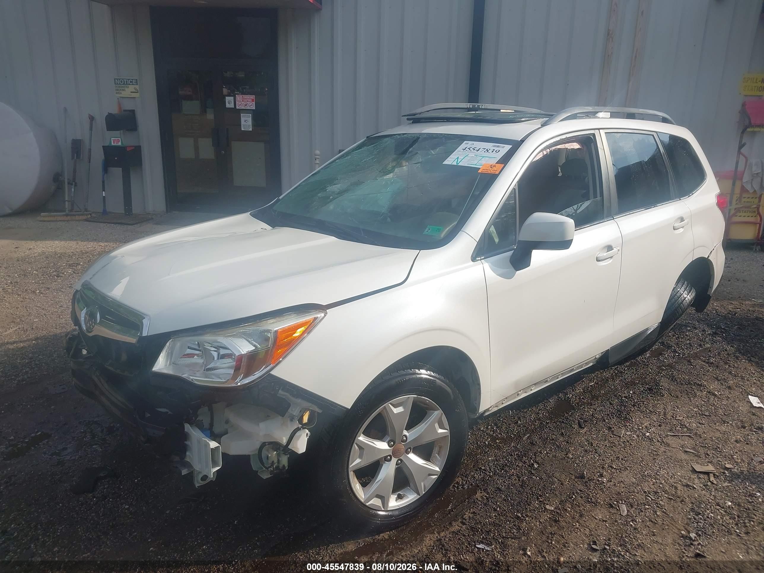 2016 Subaru Forester 2.5i Premium White vin: JF2SJADC9GH403908