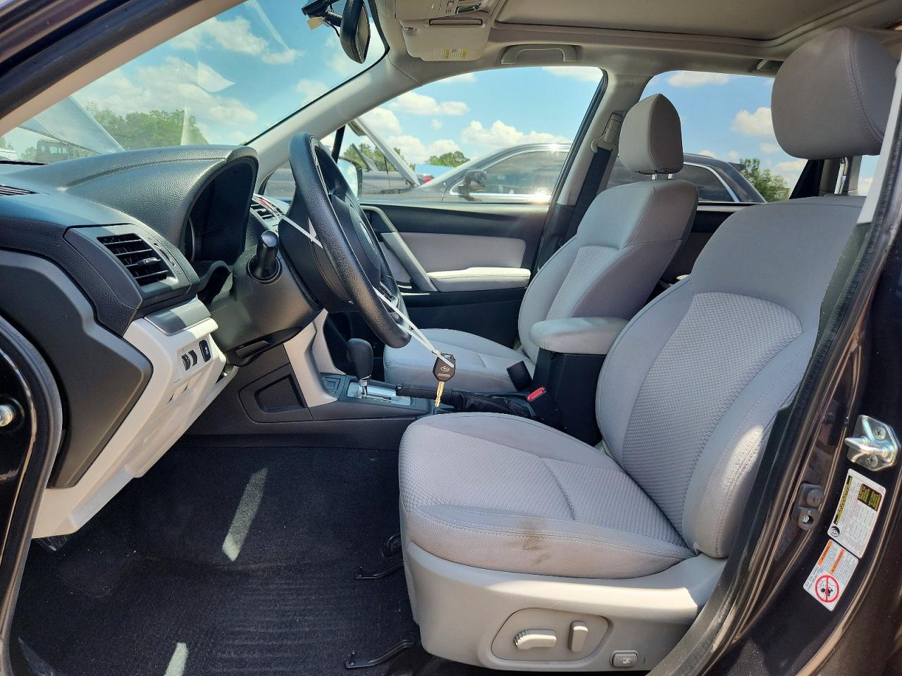 2014 Subaru Forester 2.5i Premium Gray vin: JF2SJADCXEH439314