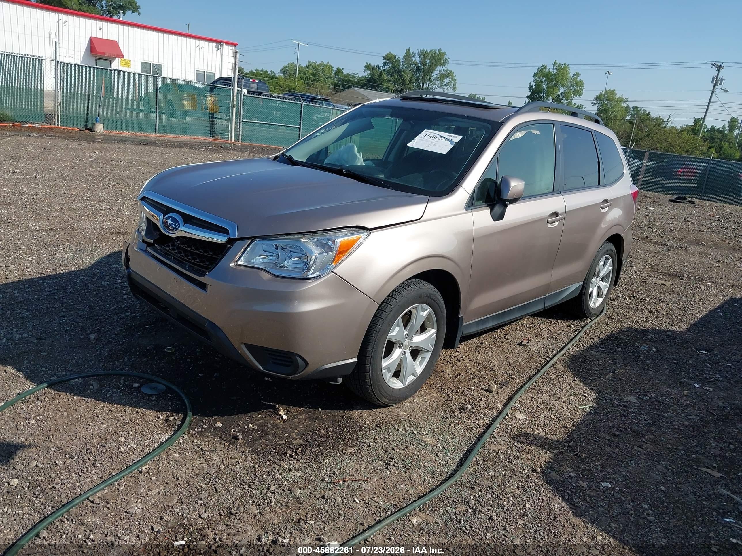 2015 Subaru Forester 2.5i Premium Золотой vin: JF2SJADCXFH434535