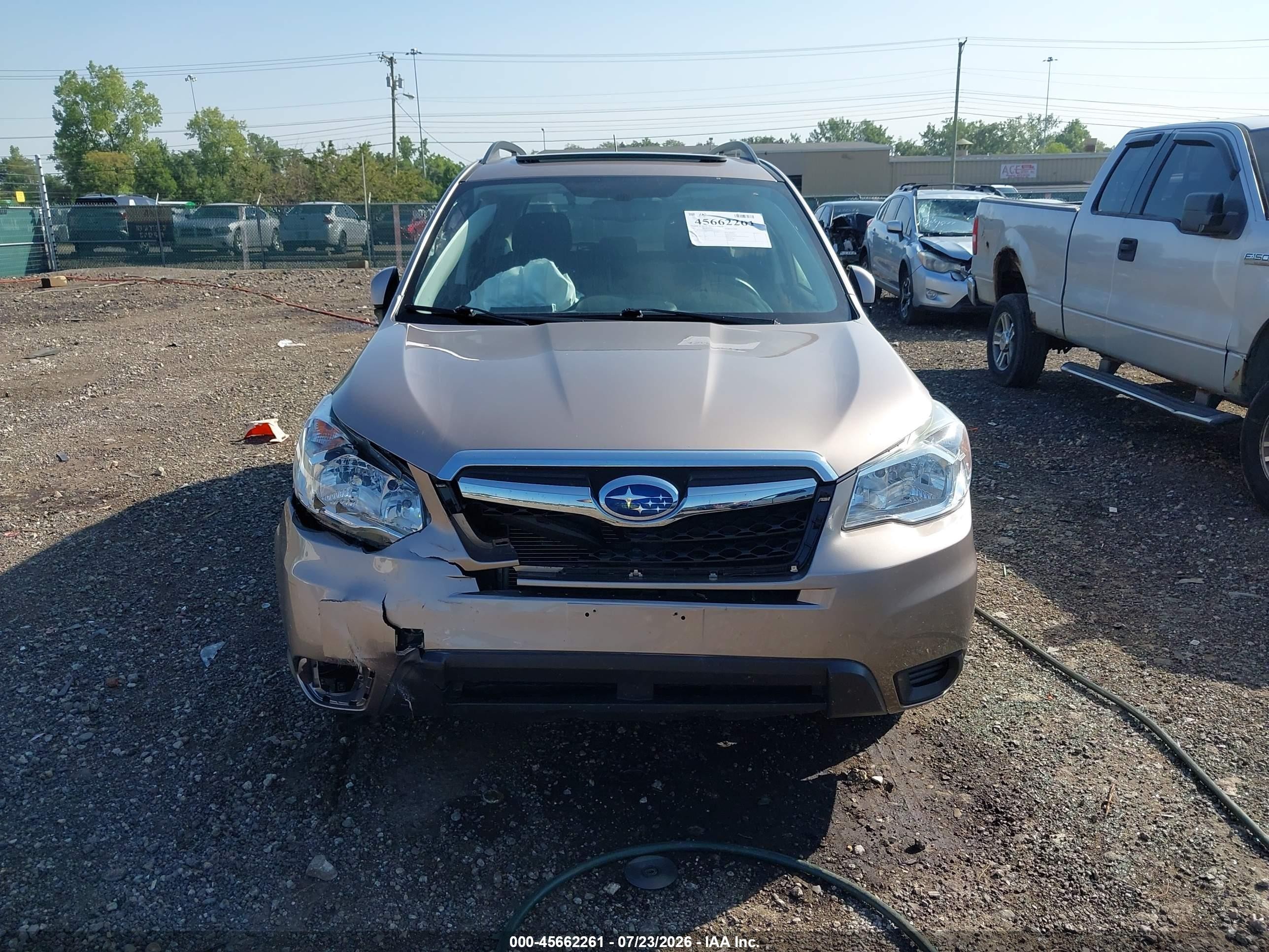 2015 Subaru Forester 2.5i Premium Золотой vin: JF2SJADCXFH434535