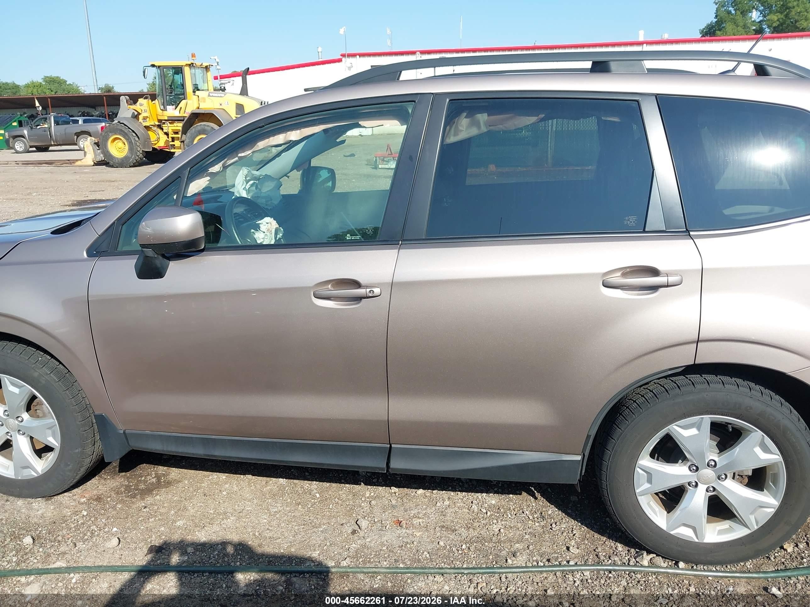 2015 Subaru Forester 2.5i Premium Золотой vin: JF2SJADCXFH434535