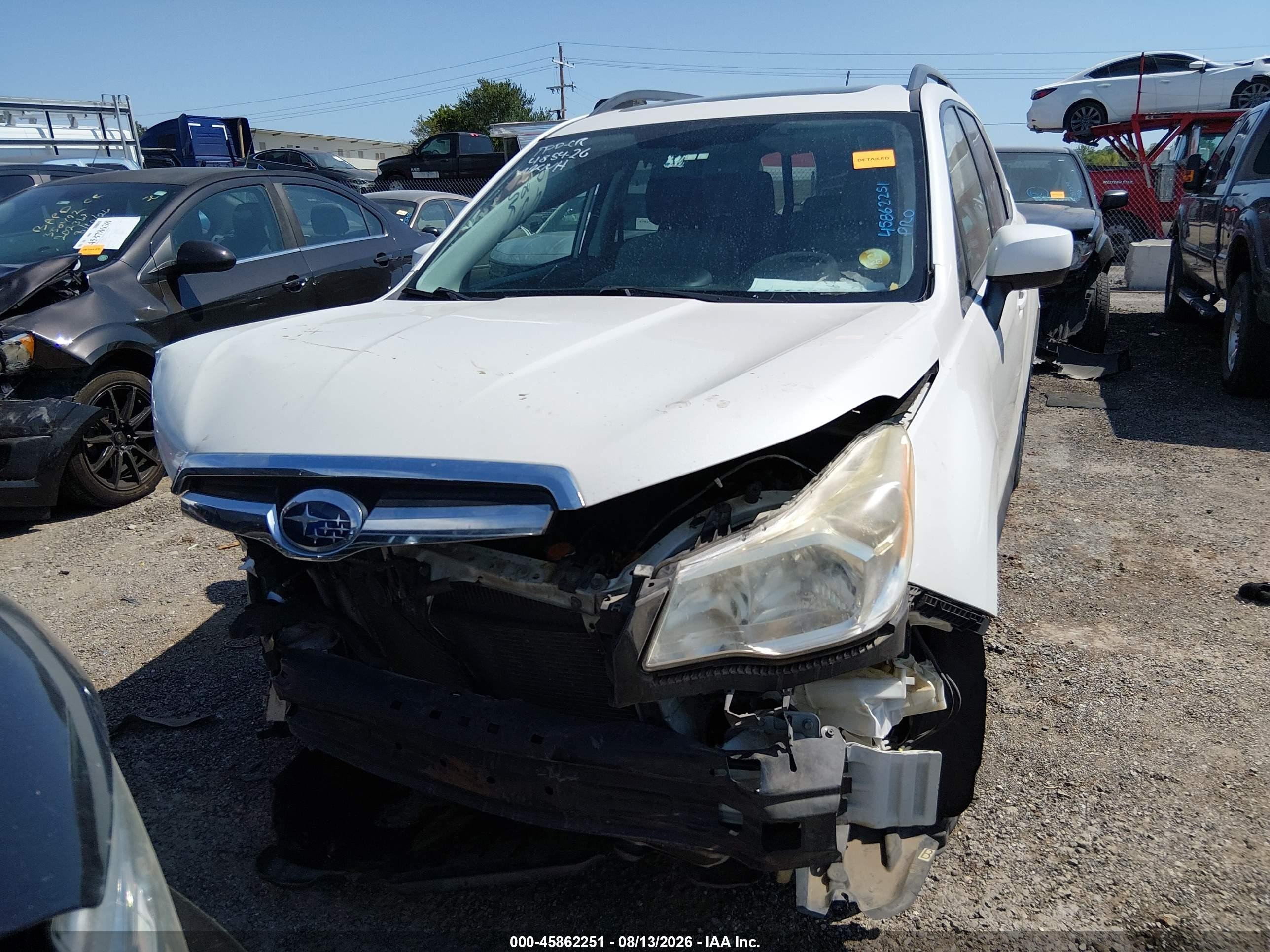 2015 Subaru Forester 2.5i Premium White vin: JF2SJADCXFH454090