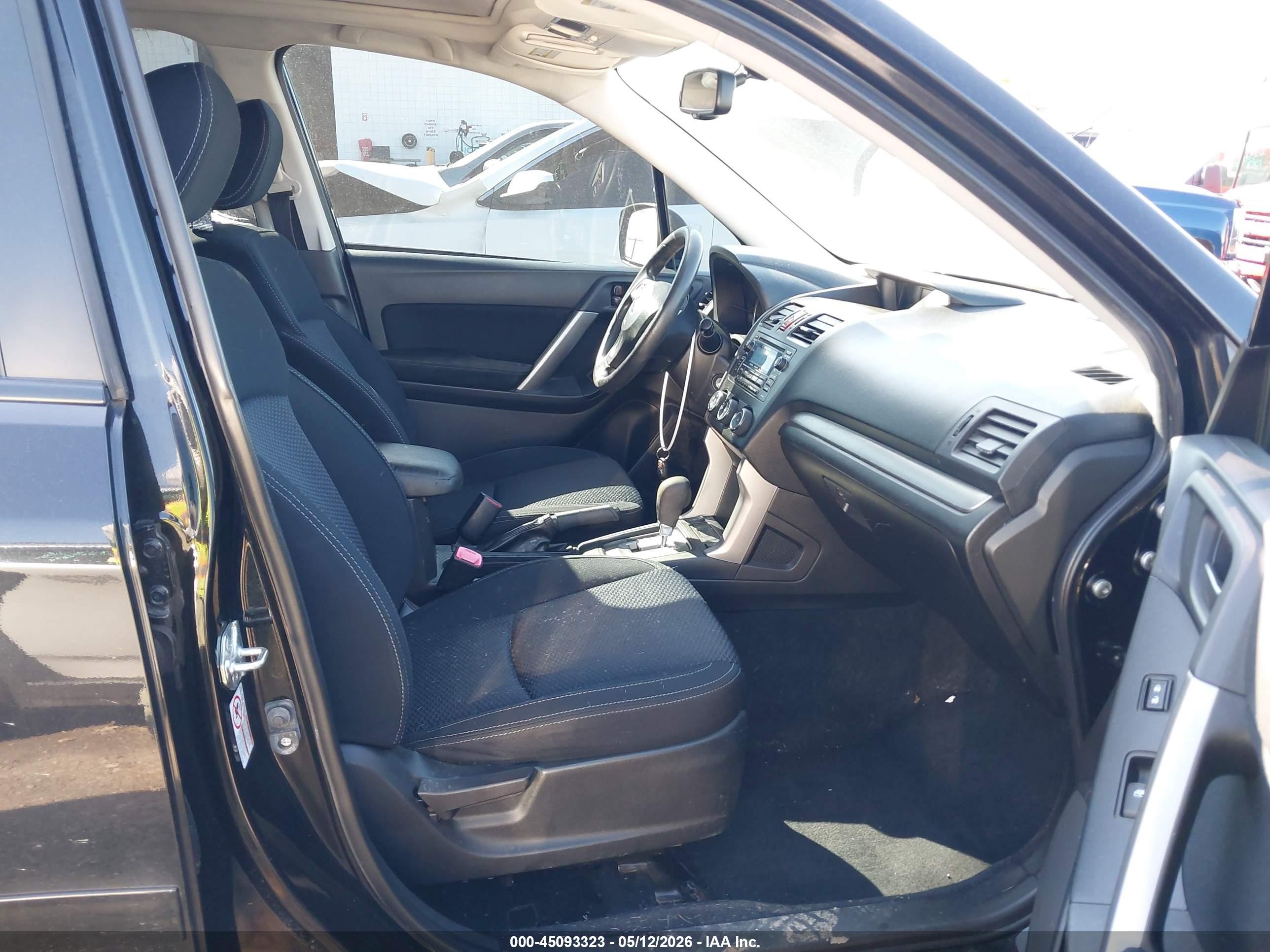 2015 Subaru Forester 2.5i Premium Black vin: JF2SJADCXFH507323