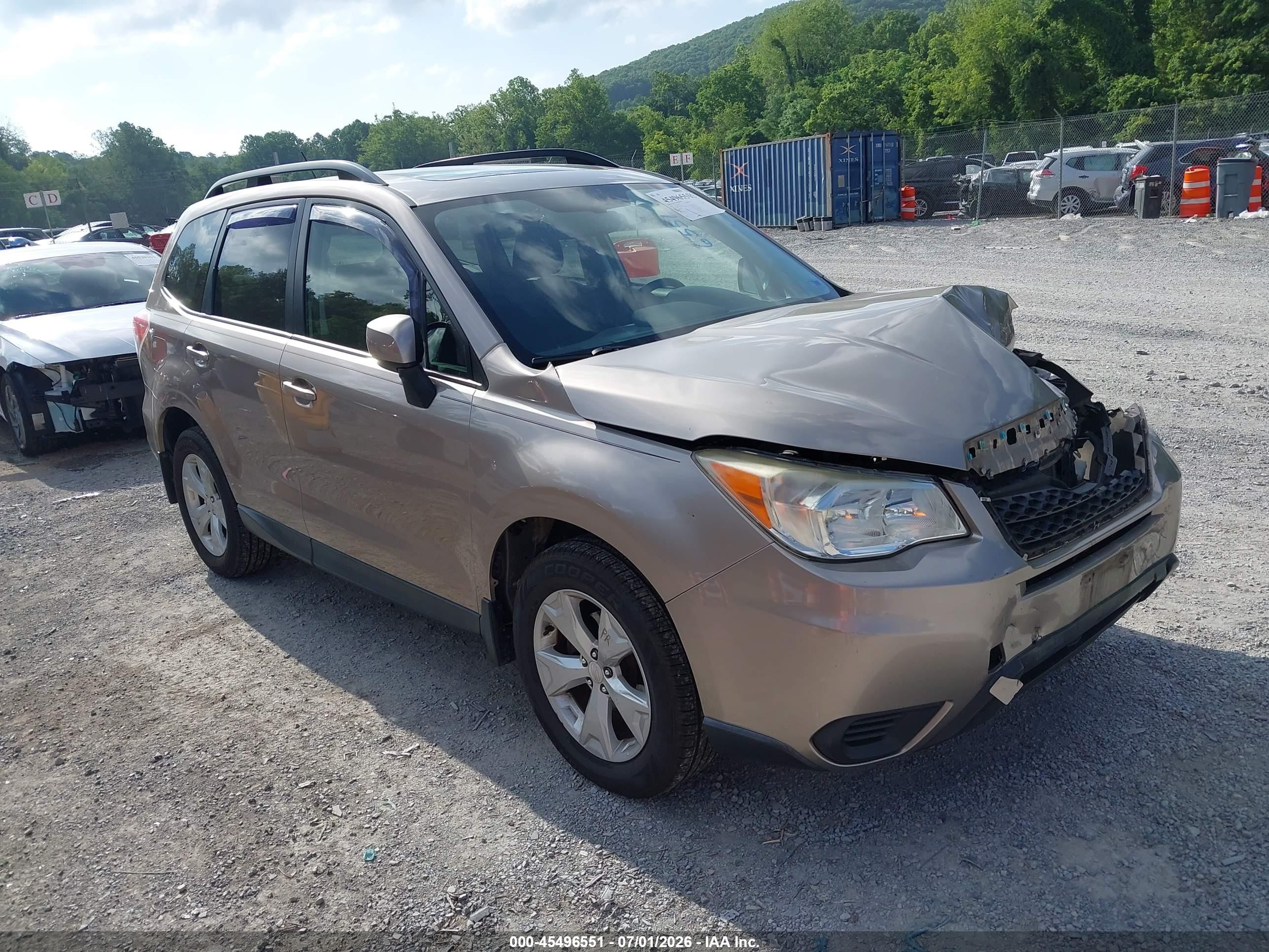 2015 Subaru Forester 2.5i Premium Золотой vin: JF2SJADCXFH510559