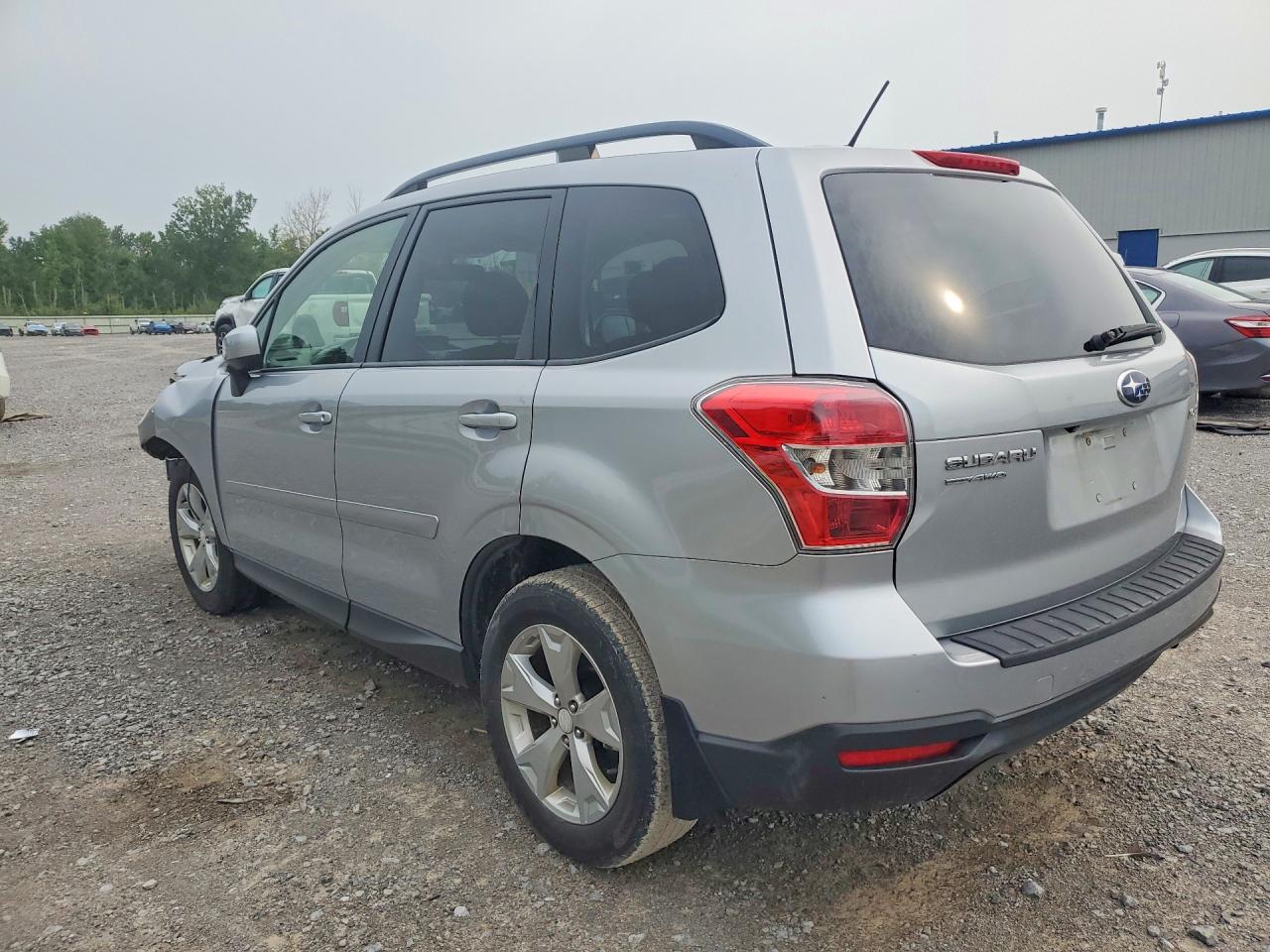 2015 Subaru Forester 2.5i Premium Silver vin: JF2SJADCXFH526194