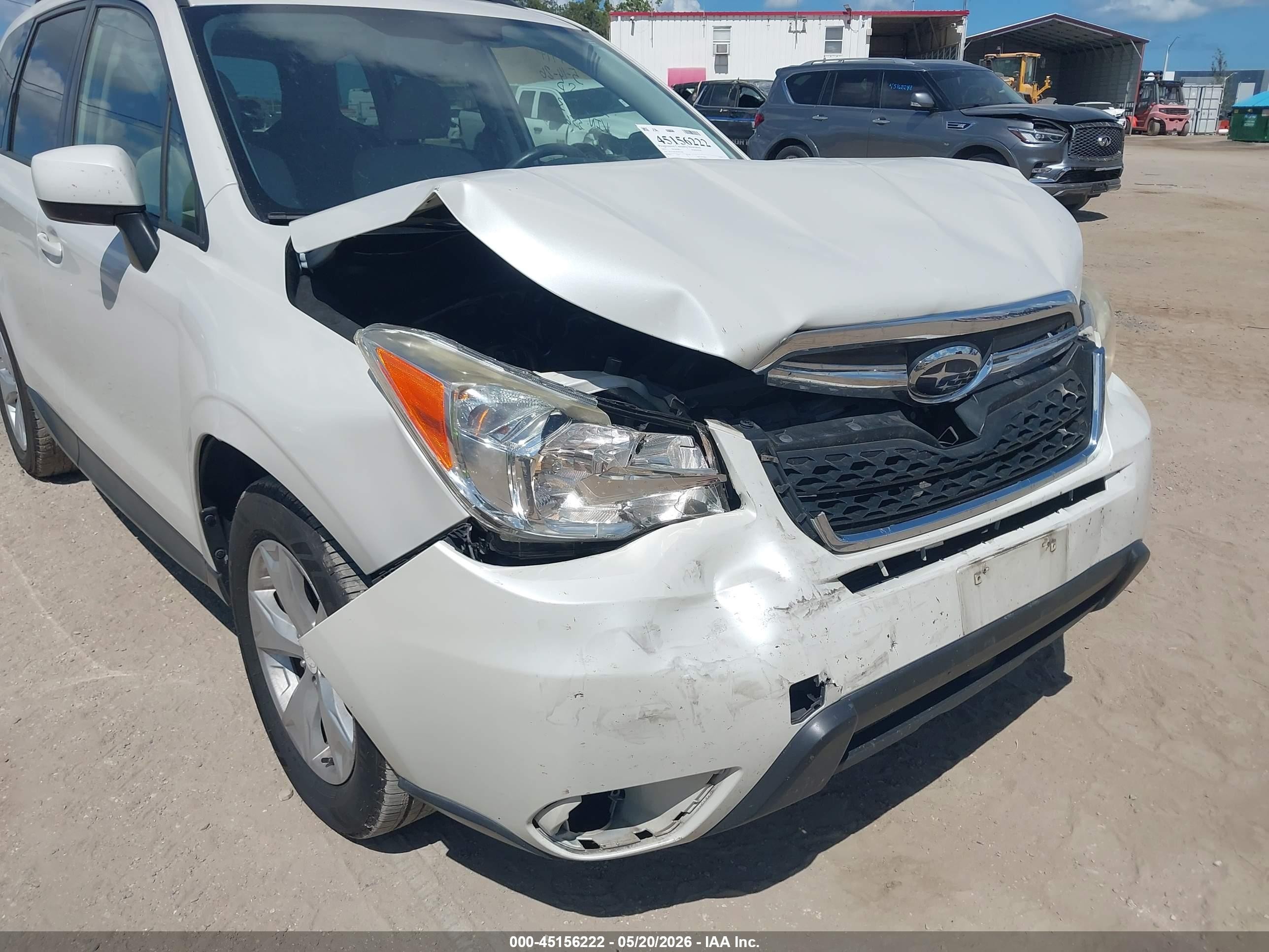 2015 Subaru Forester 2.5i Premium White vin: JF2SJADCXFH813566