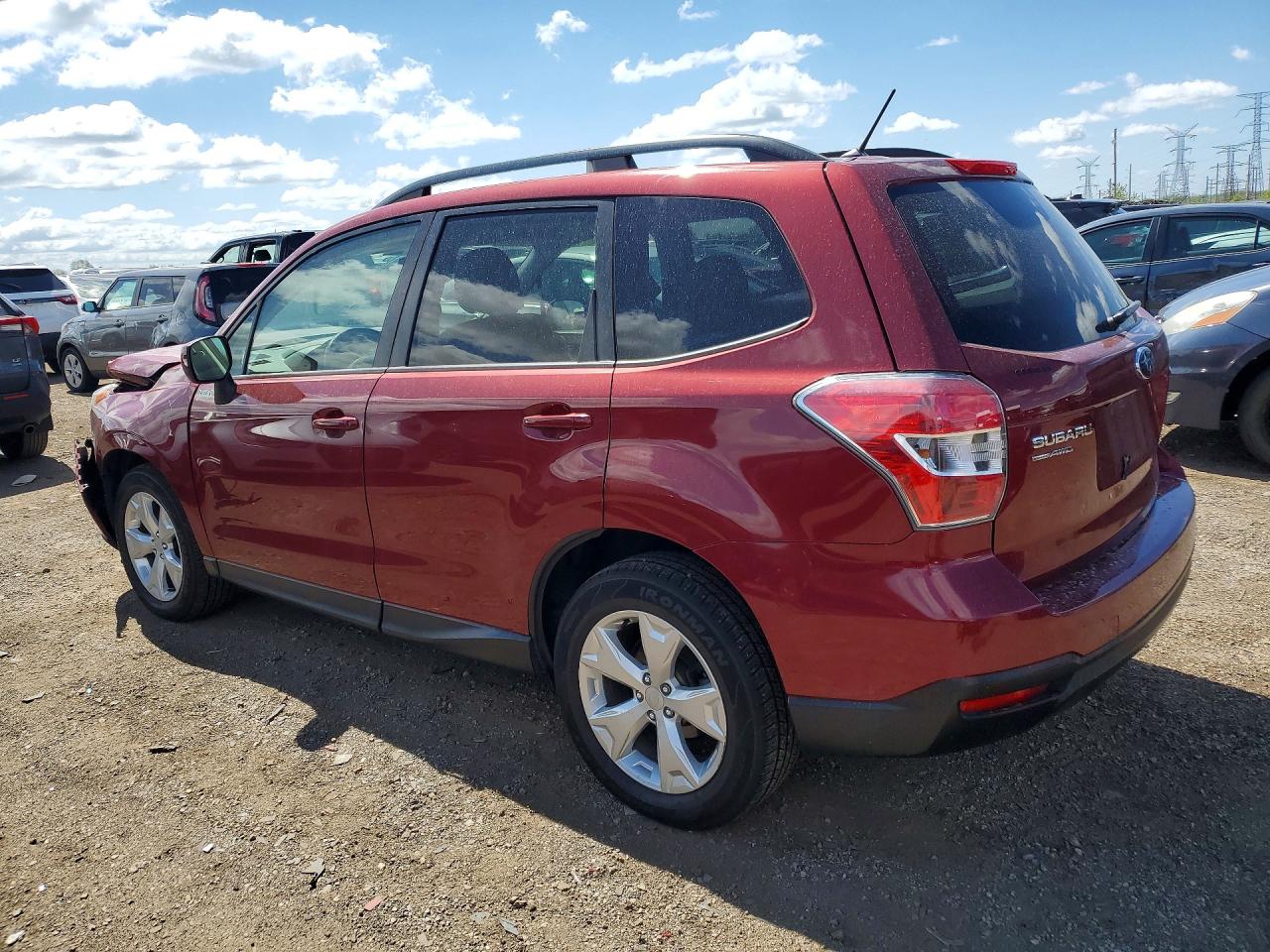 2015 Subaru Forester 2.5i Premium Red vin: JF2SJADCXFH827645