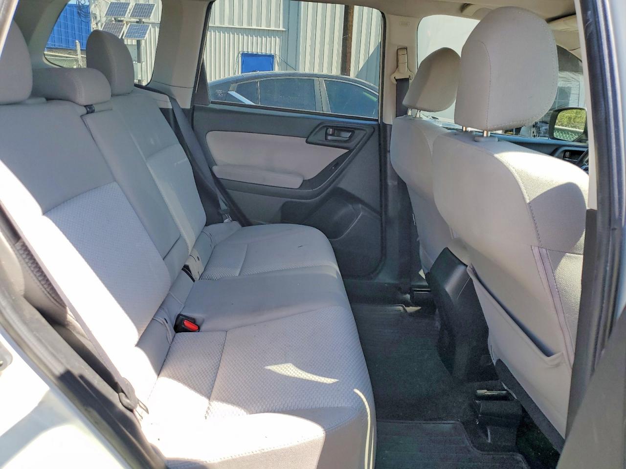 2015 Subaru Forester 2.5i Premium White vin: JF2SJADCXFH836300