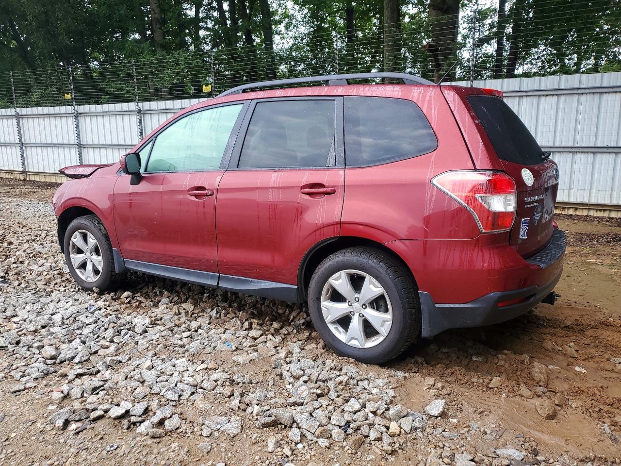 2015 Subaru Forester 2.5i Premium Red vin: JF2SJADCXFH836684