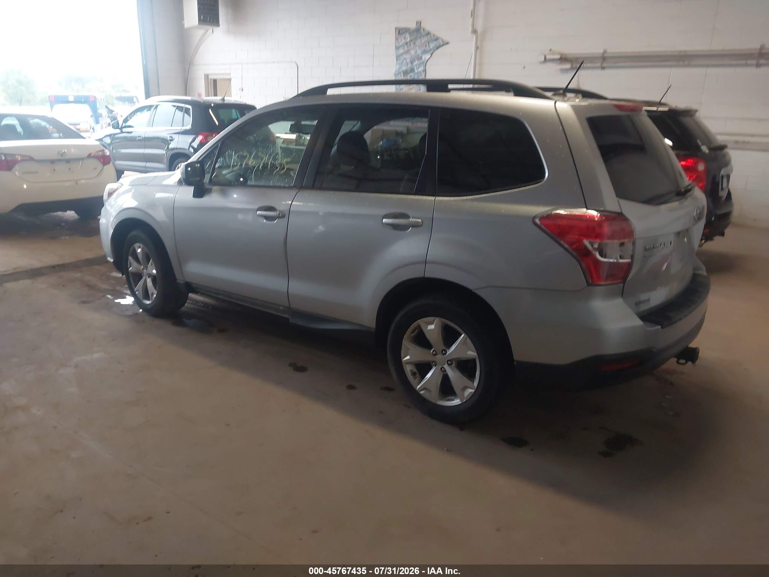 2014 Subaru Forester 2.5i Premium Silver vin: JF2SJAEC0EH404036