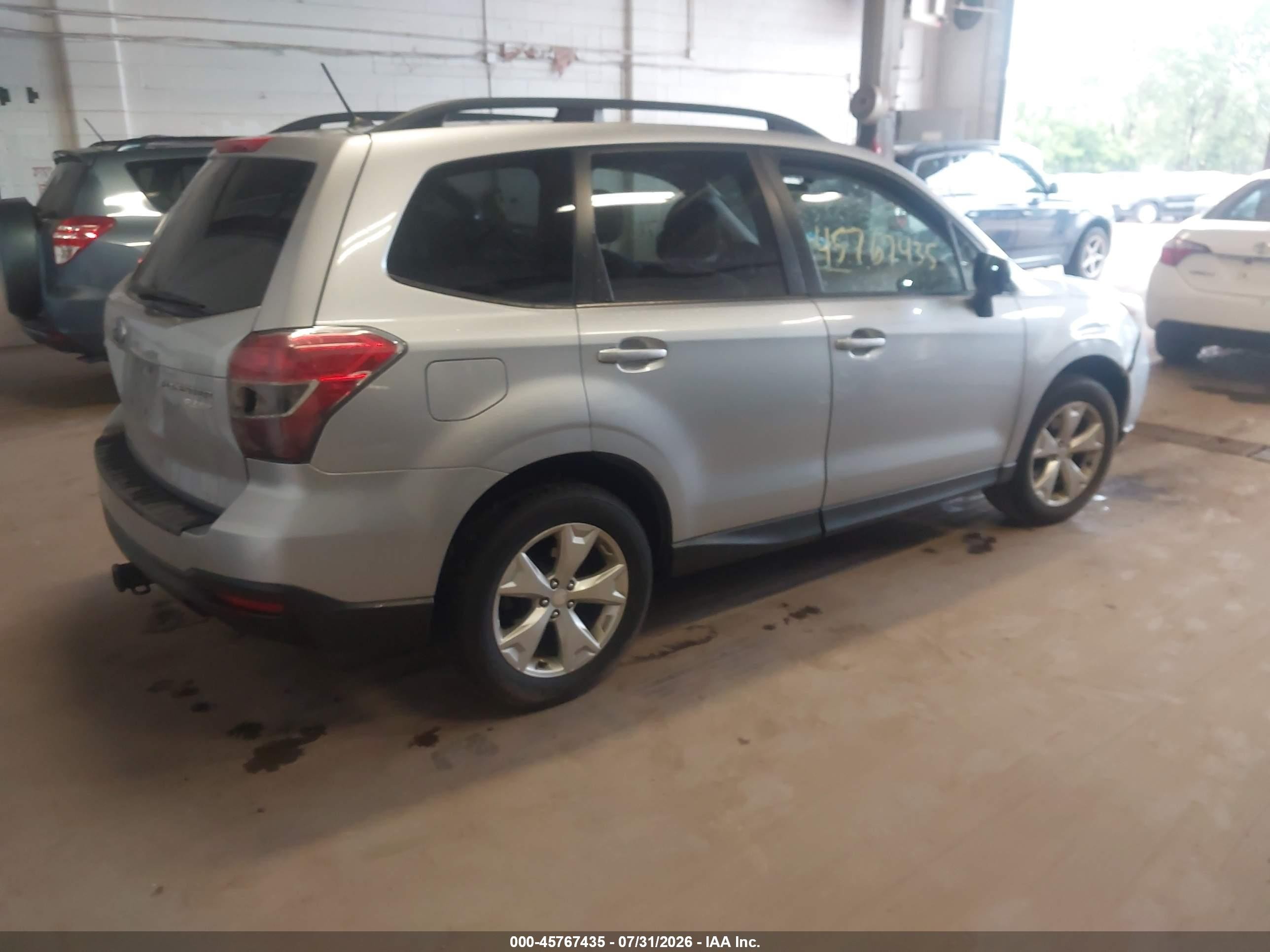 2014 Subaru Forester 2.5i Premium Silver vin: JF2SJAEC0EH404036