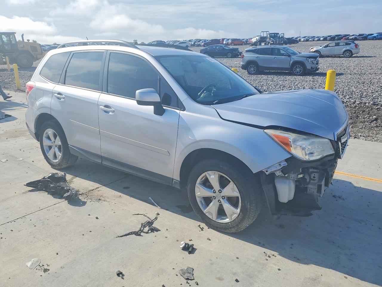 2014 Subaru Forester 2.5i Premium Silver vin: JF2SJAEC0EH428708