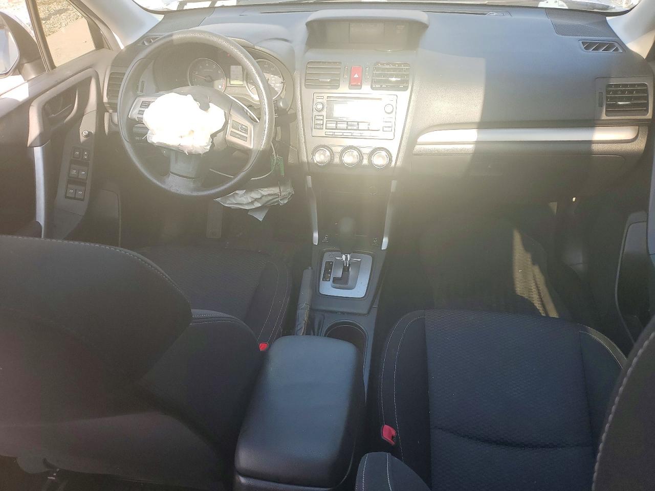 2014 Subaru Forester 2.5i Premium Silver vin: JF2SJAEC0EH428708