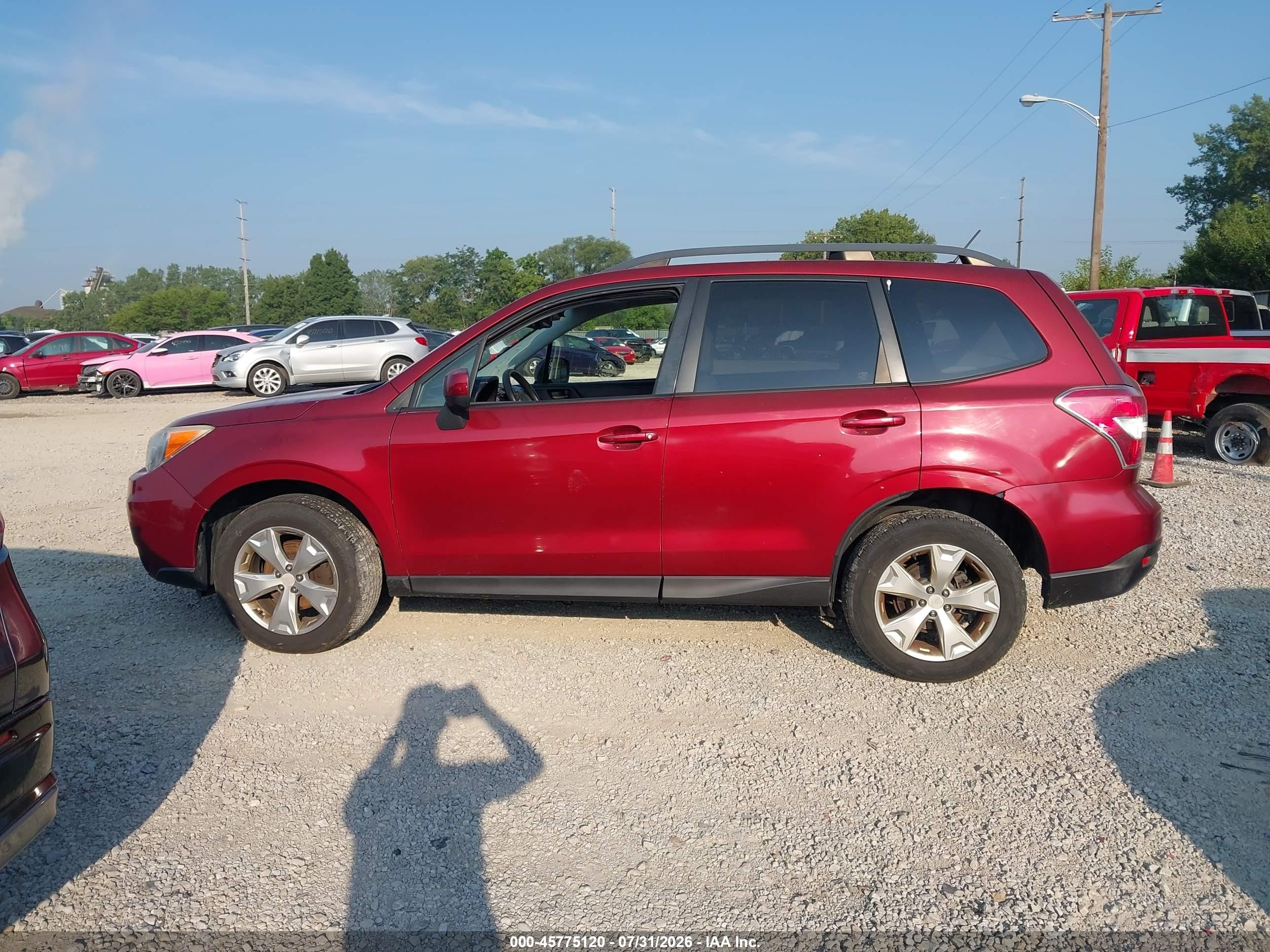 2014 Subaru Forester 2.5i Premium Темно-бордовый vin: JF2SJAEC0EH455620