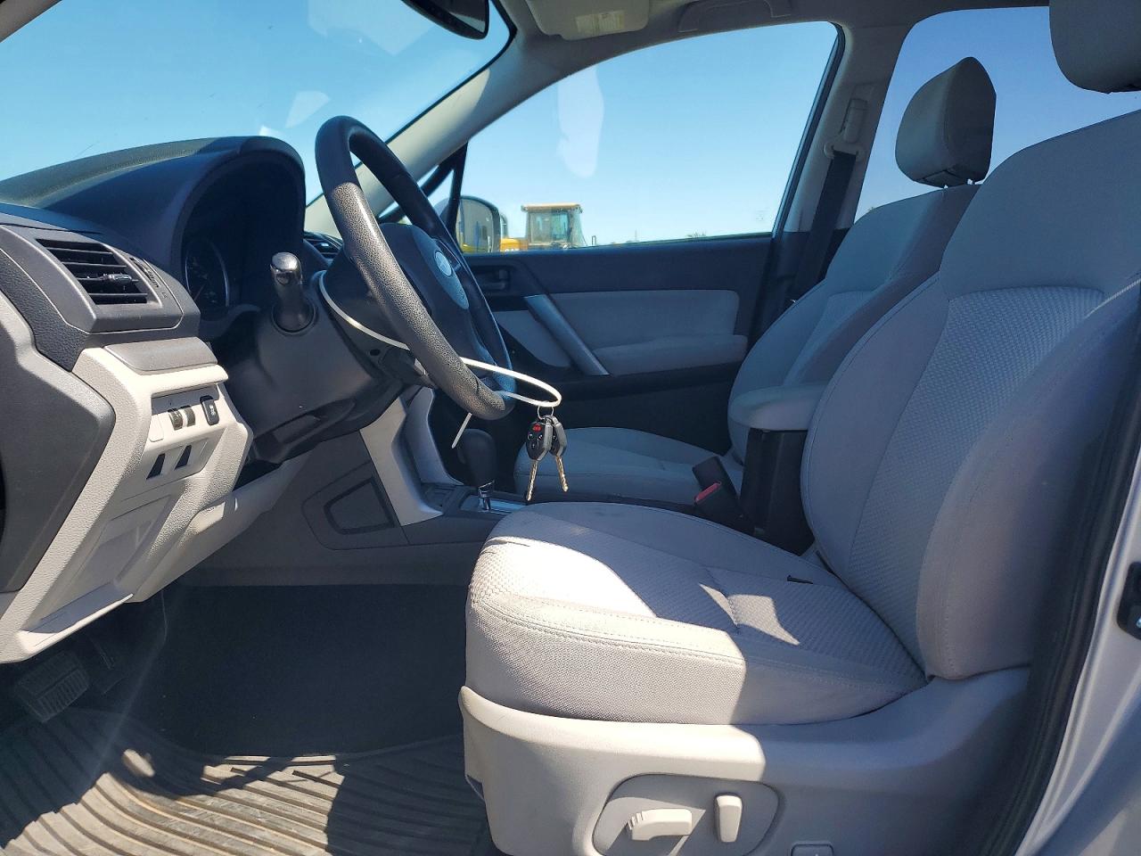 2014 Subaru Forester 2.5i Premium Silver vin: JF2SJAEC0EH460865