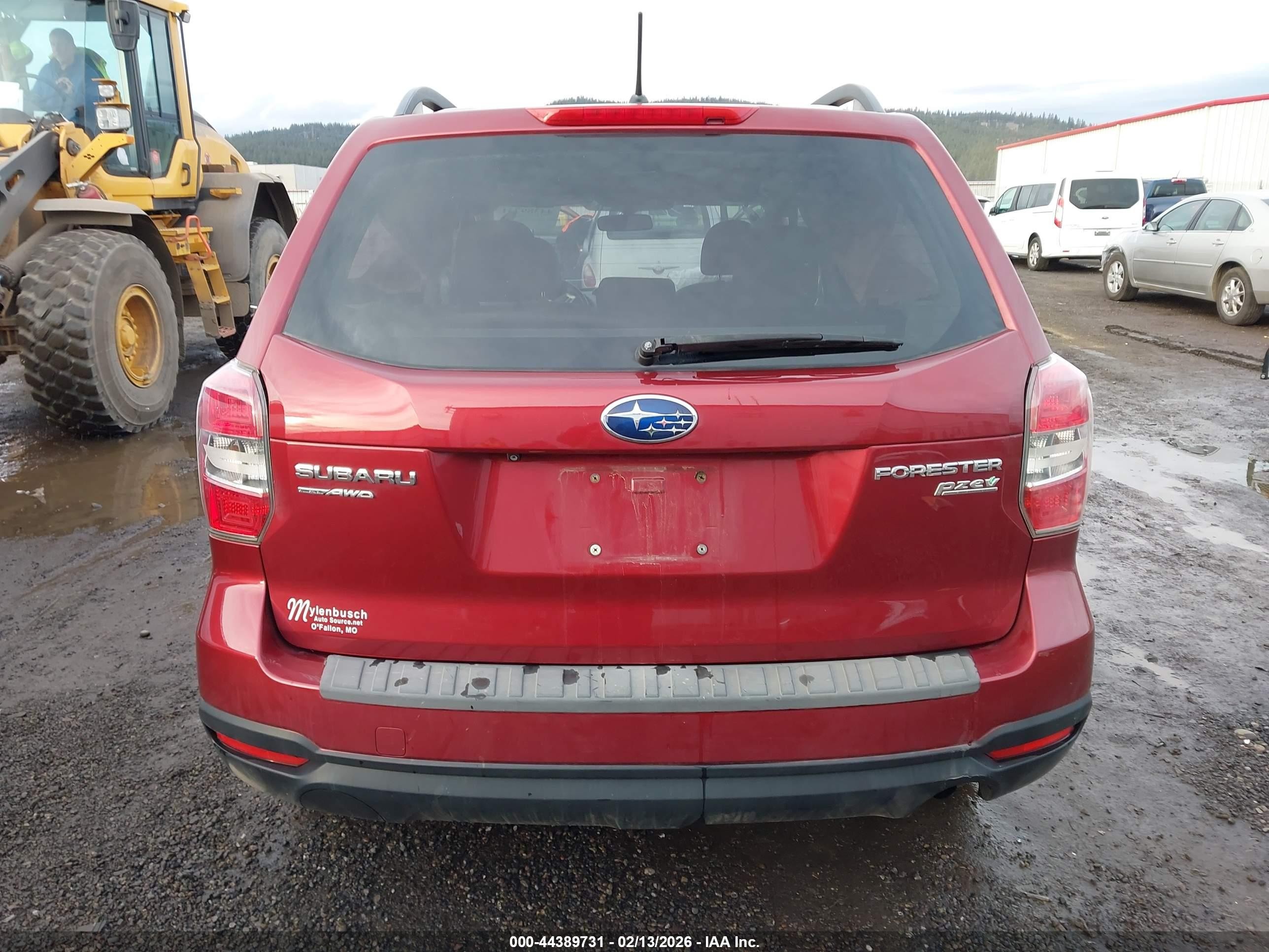 2014 Subaru Forester 2.5i Premium Red vin: JF2SJAEC0EH467041