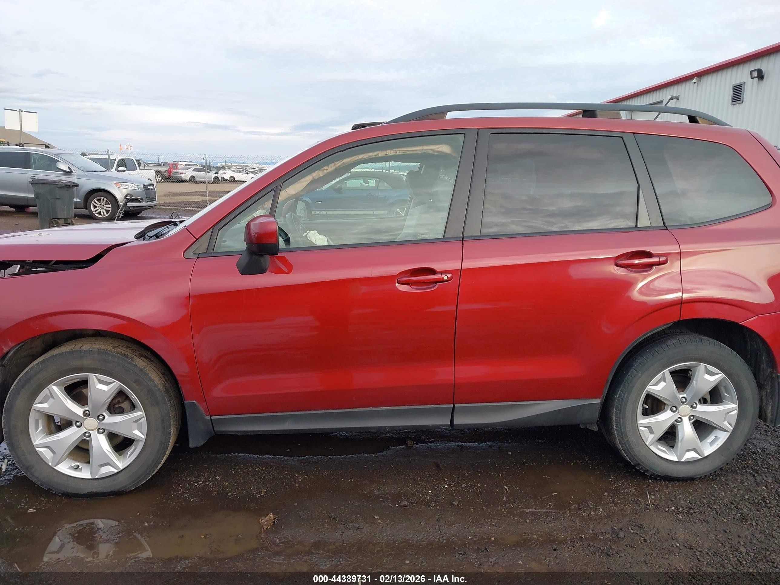 2014 Subaru Forester 2.5i Premium Red vin: JF2SJAEC0EH467041