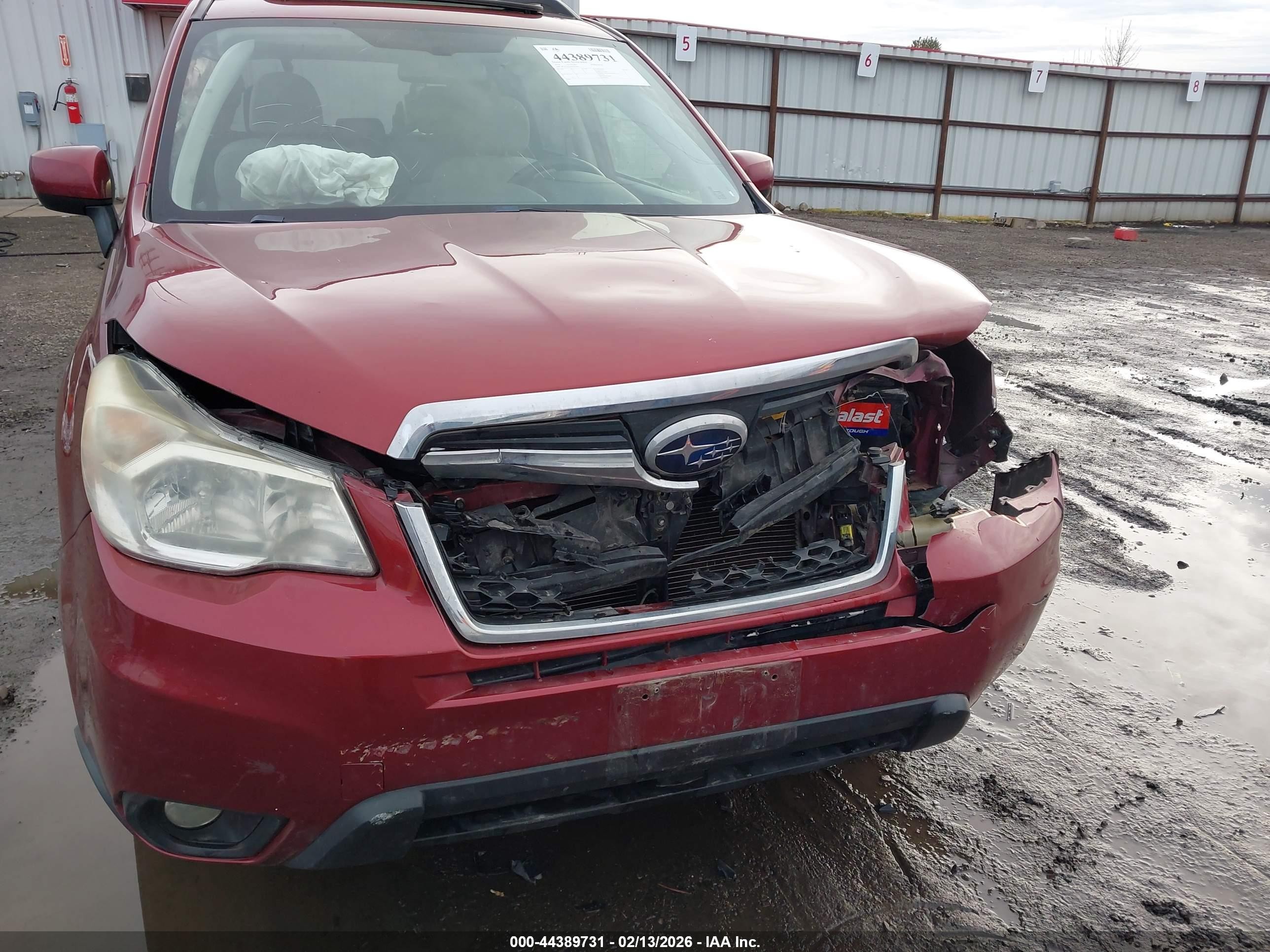 2014 Subaru Forester 2.5i Premium Red vin: JF2SJAEC0EH467041