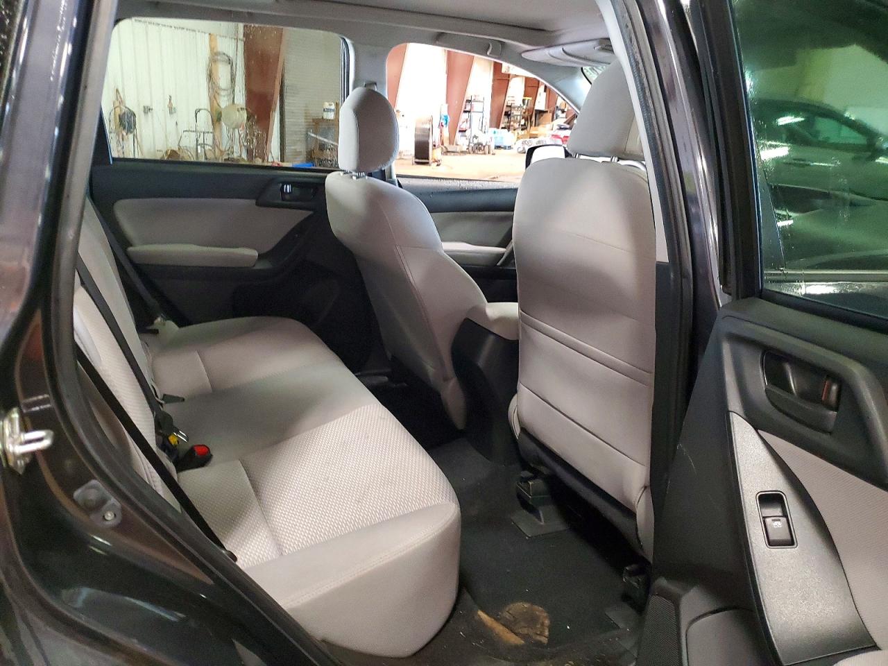 2014 Subaru Forester 2.5i Premium Gray vin: JF2SJAEC0EH535919