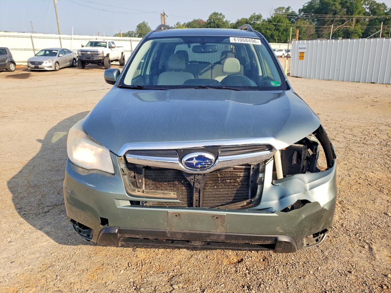 2014 Subaru Forester 2.5i Premium Green vin: JF2SJAEC0EH537122