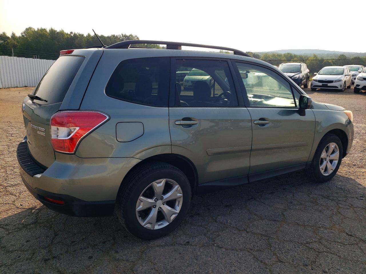 2014 Subaru Forester 2.5i Premium Green vin: JF2SJAEC0EH537122