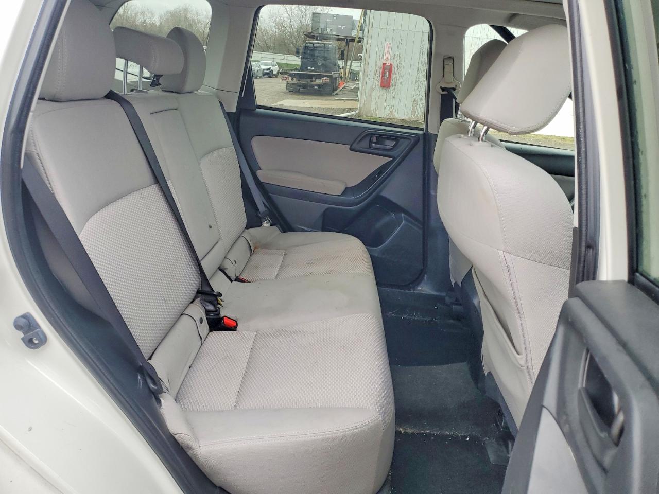 2014 Subaru Forester 2.5i Premium White vin: JF2SJAEC0EH539436