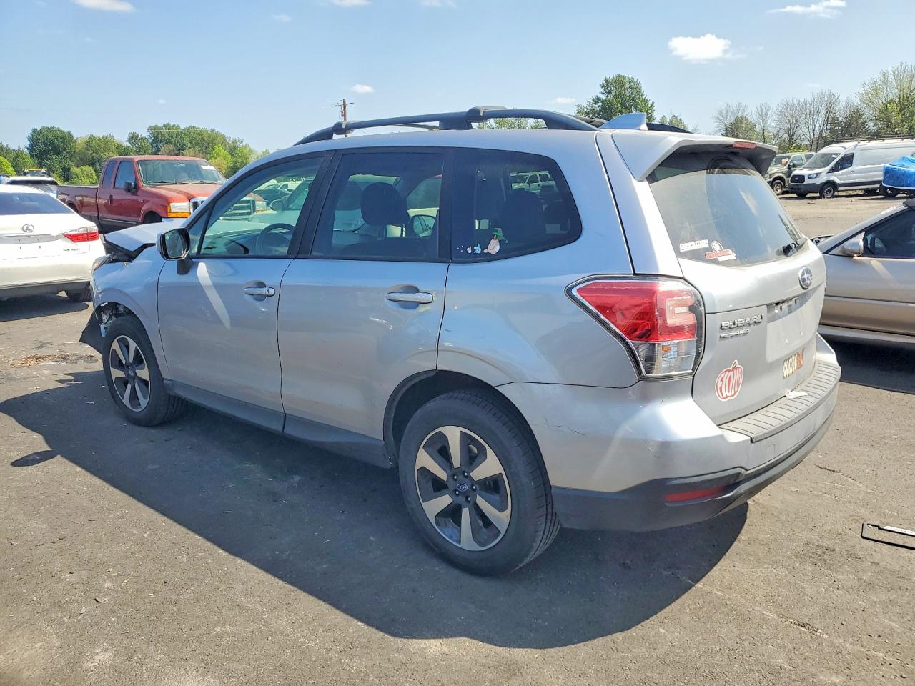 2017 Subaru Forester 2.5i Premium Silver vin: JF2SJAEC0HH587796
