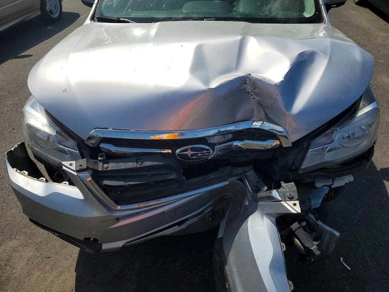 2017 Subaru Forester 2.5i Premium Silver vin: JF2SJAEC0HH587796