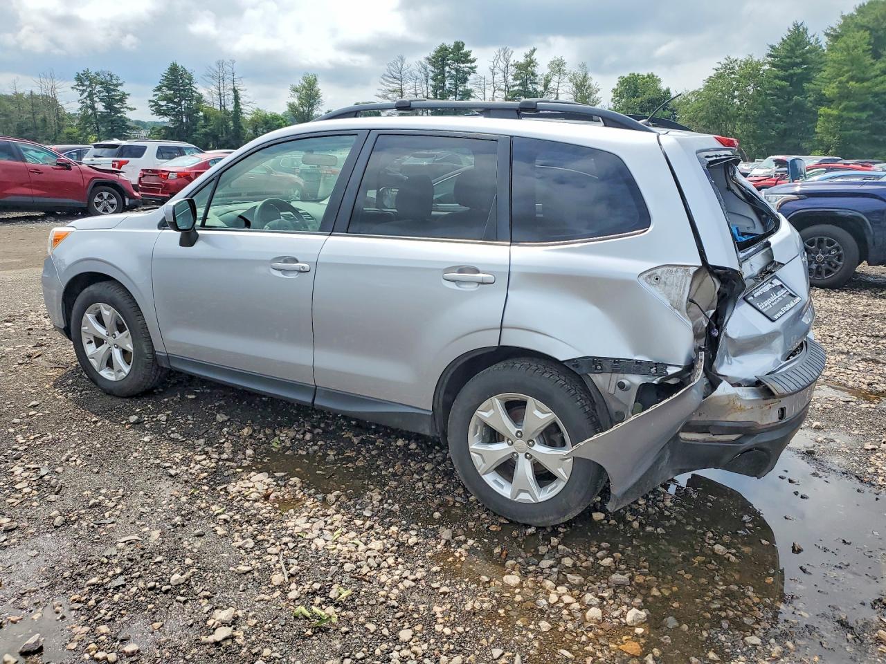 2014 Subaru Forester 2.5i Premium Серебряный vin: JF2SJAEC1EH403221