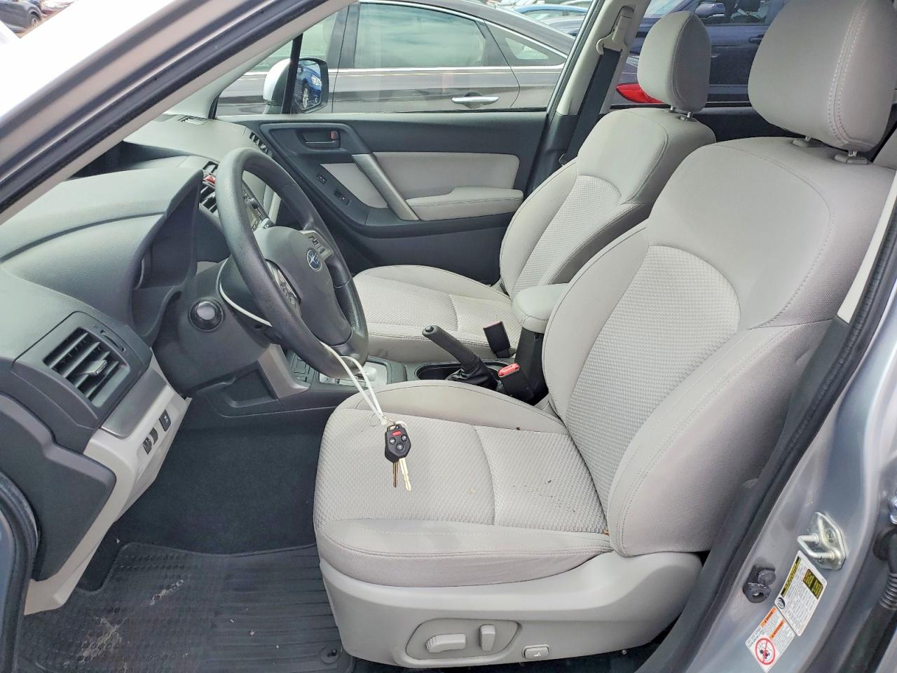 2014 Subaru Forester 2.5i Premium Серебряный vin: JF2SJAEC1EH403221