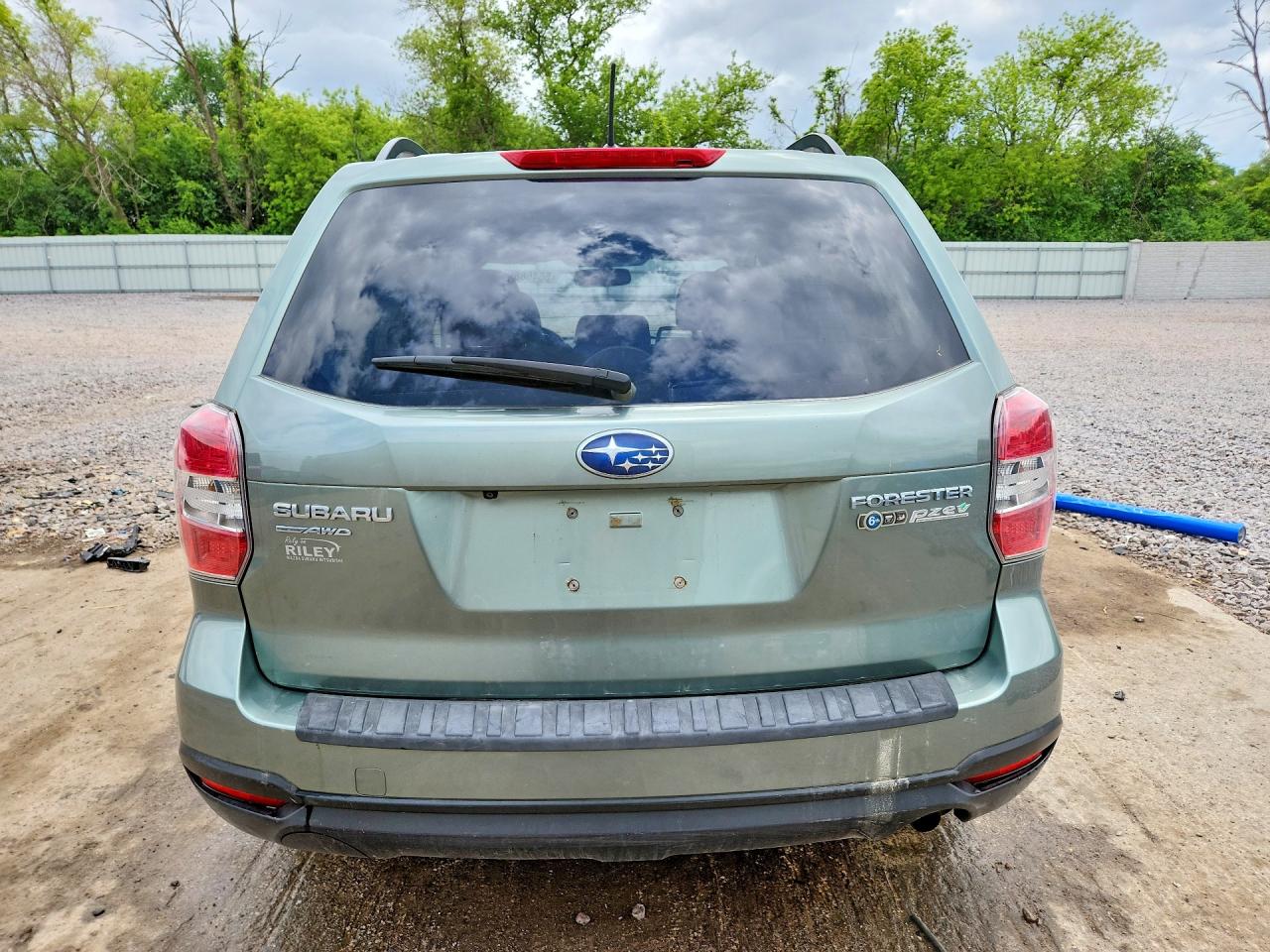 2014 Subaru Forester 2.5i Premium Green vin: JF2SJAEC1EH403476