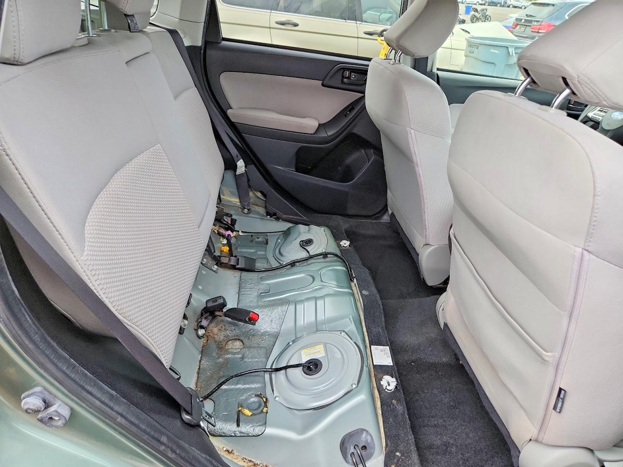 2014 Subaru Forester 2.5i Premium Green vin: JF2SJAEC1EH418348