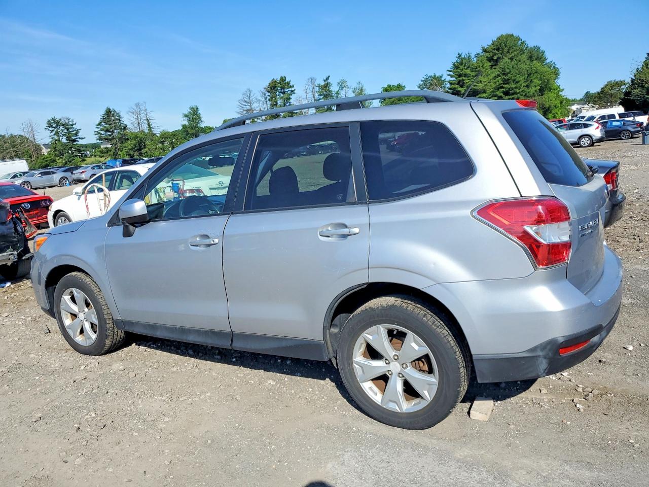2014 Subaru Forester 2.5i Premium Серебряный vin: JF2SJAEC1EH424246
