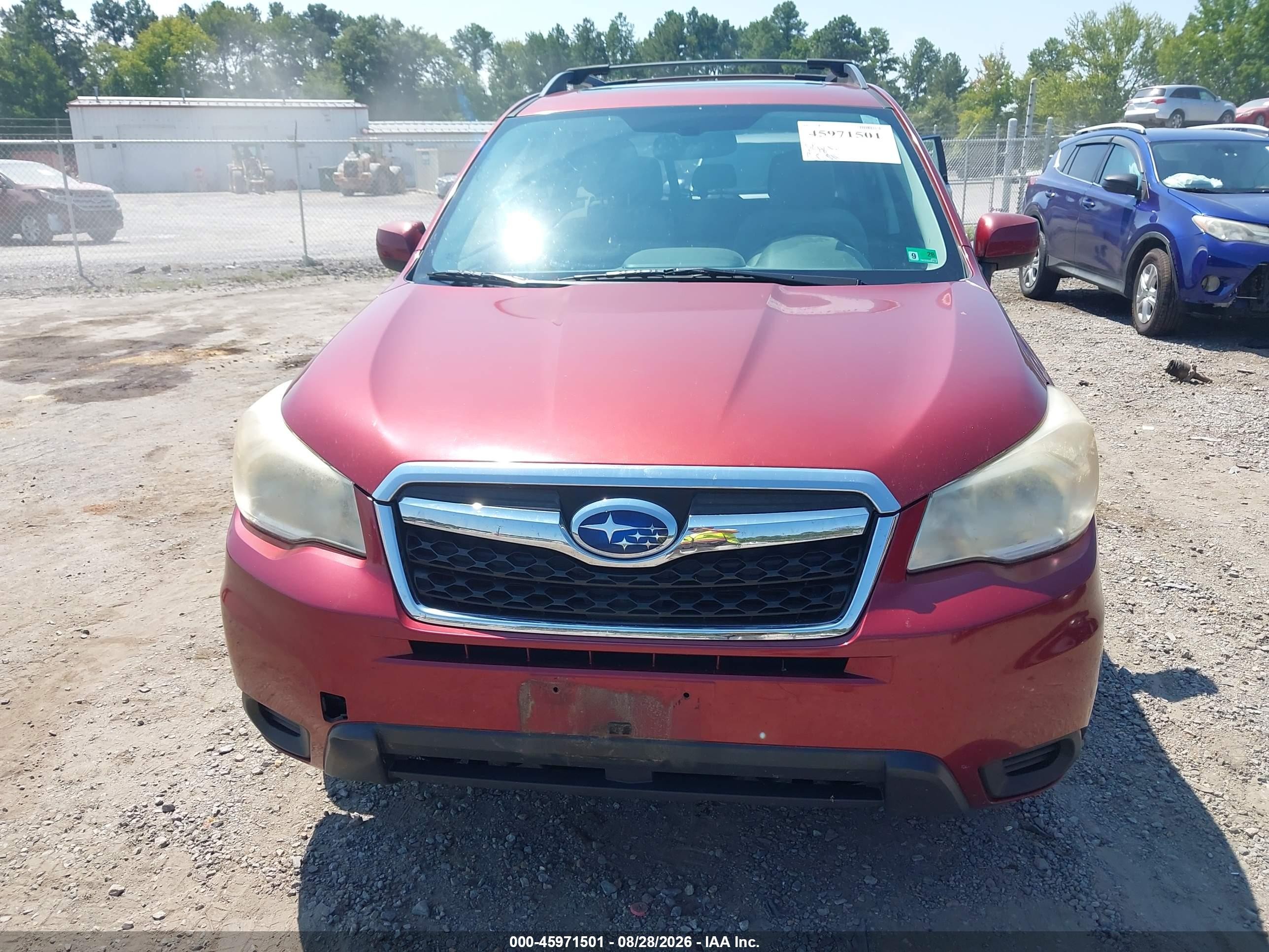 2014 Subaru Forester 2.5i Premium Burgundy vin: JF2SJAEC1EH433593