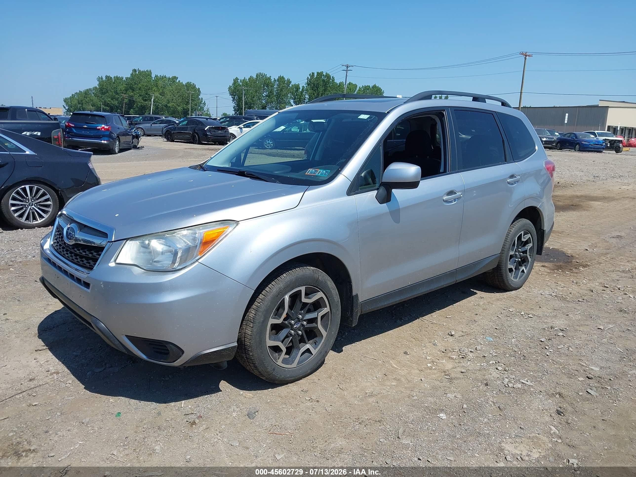 2014 Subaru Forester 2.5i Premium Silver vin: JF2SJAEC1EH453469