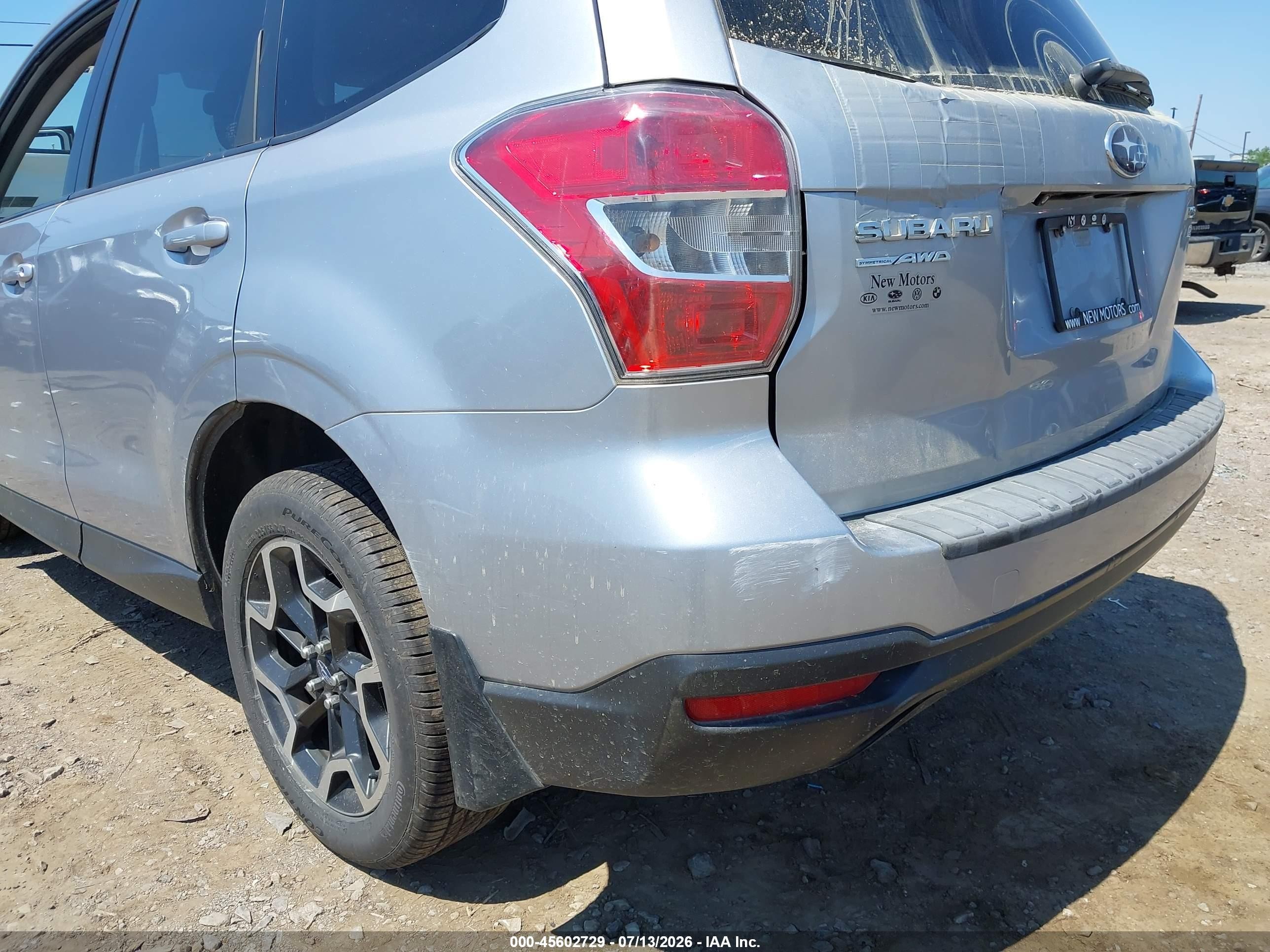 2014 Subaru Forester 2.5i Premium Silver vin: JF2SJAEC1EH453469