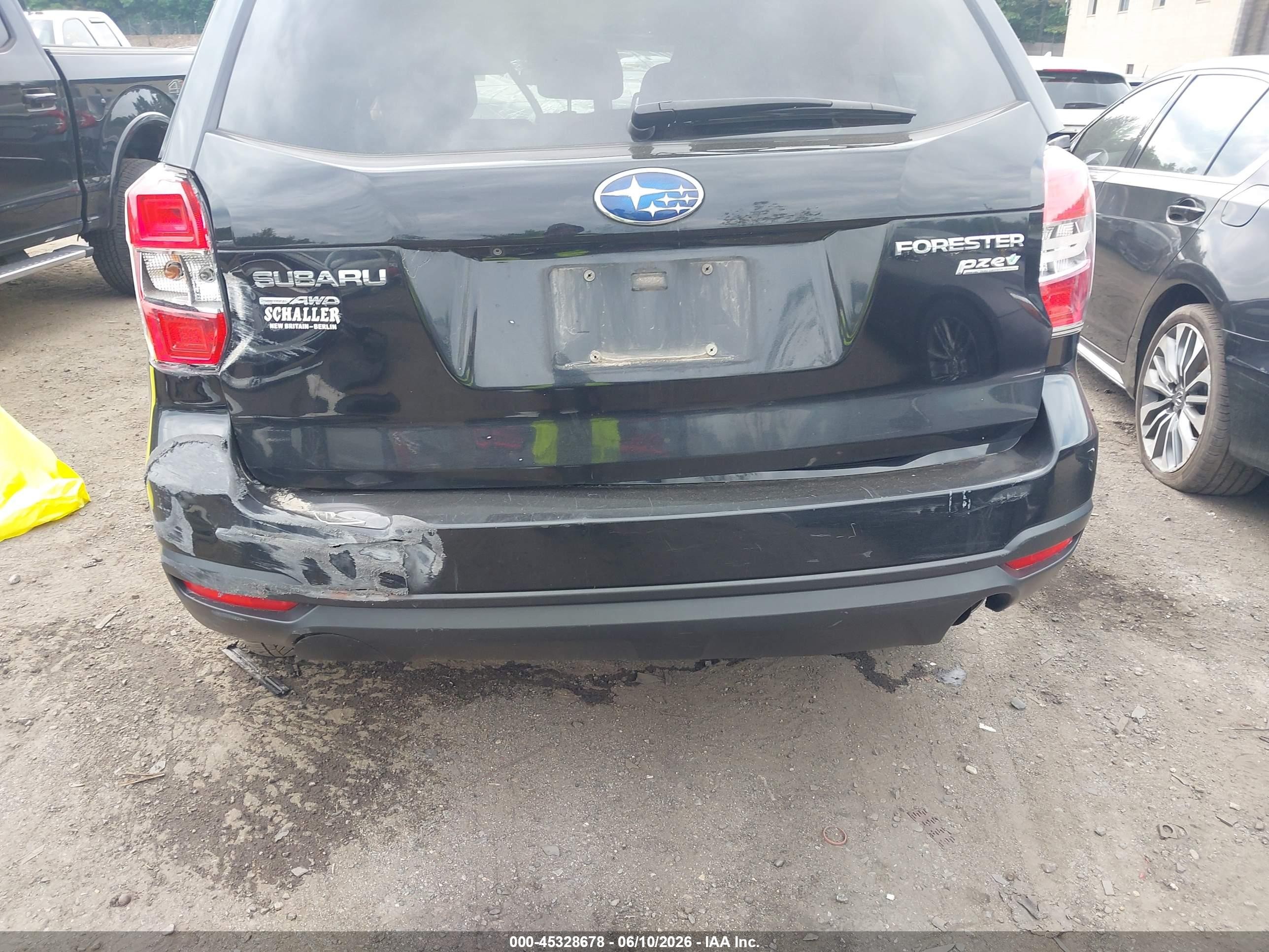2014 Subaru Forester 2.5i Premium Black vin: JF2SJAEC1EH542006