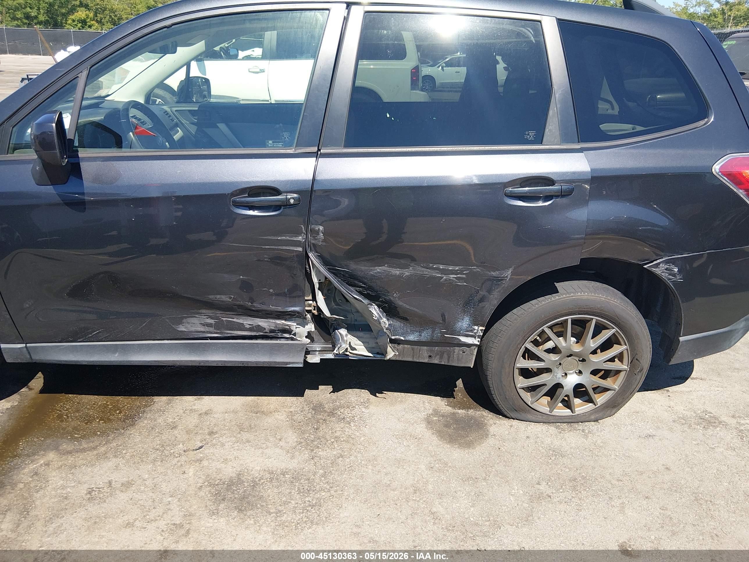 2014 Subaru Forester 2.5i Premium Gray vin: JF2SJAEC1EH558318