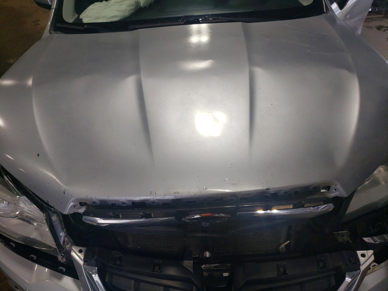 2018 Subaru Forester 2.5i Premium Silver vin: JF2SJAEC1JH512501