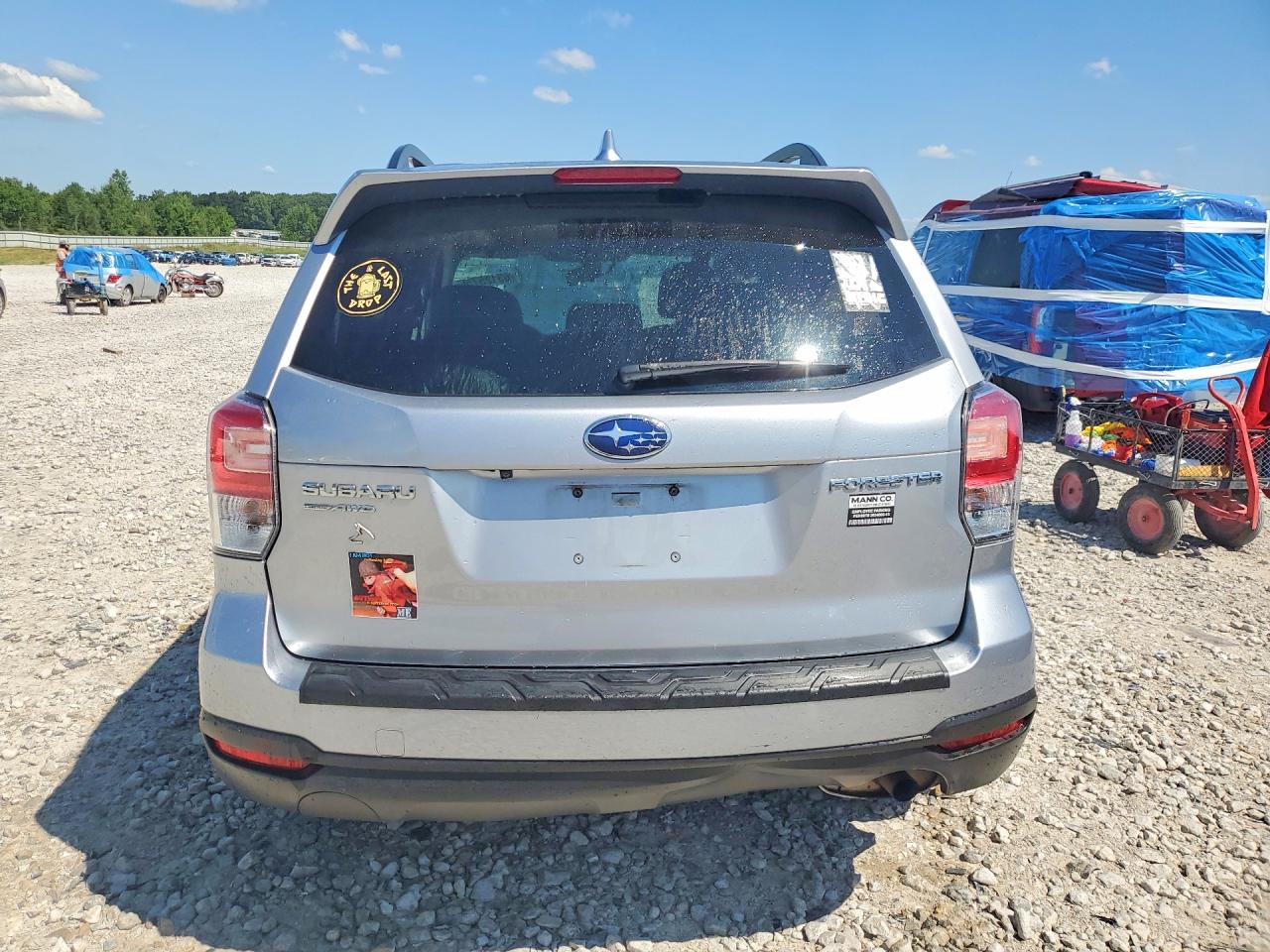 2018 Subaru Forester 2.5i Premium Серебряный vin: JF2SJAEC1JH610220
