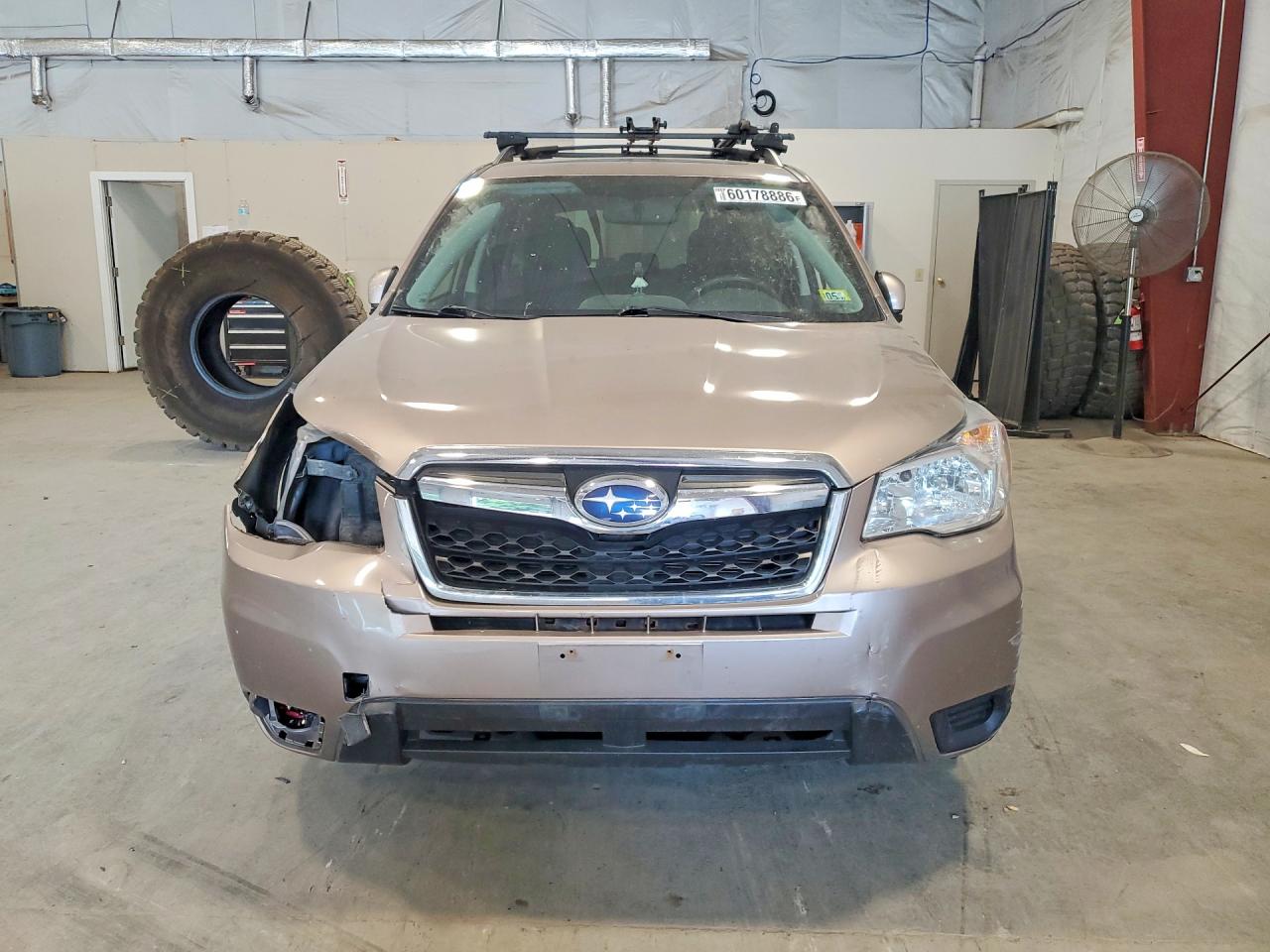 2014 Subaru Forester Touring Желто-коричневый vin: JF2SJAEC2EH444862