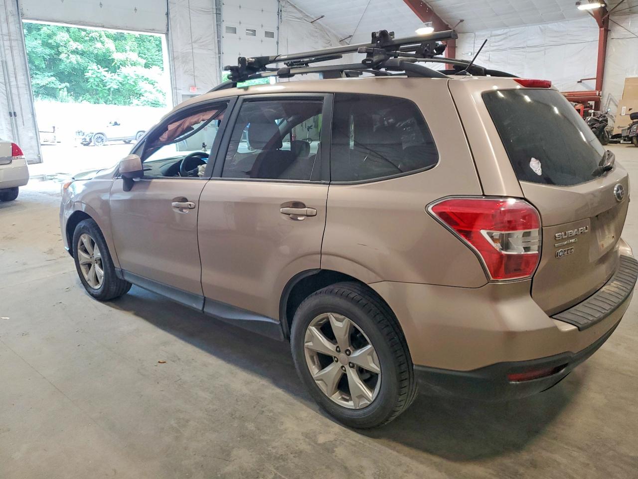 2014 Subaru Forester Touring Желто-коричневый vin: JF2SJAEC2EH444862