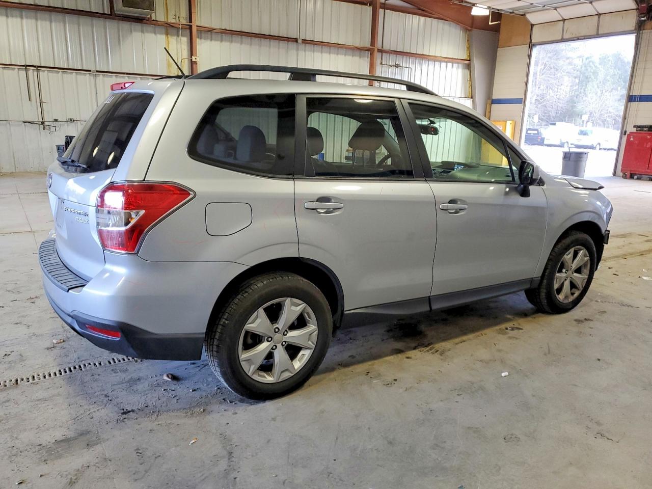 2014 Subaru Forester 2.5i Premium Silver vin: JF2SJAEC2EH474234