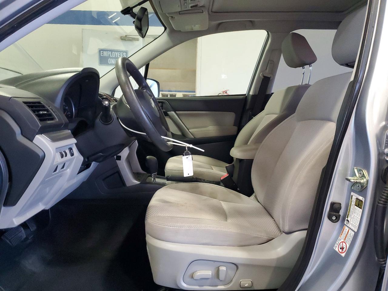 2014 Subaru Forester 2.5i Premium Silver vin: JF2SJAEC2EH474234